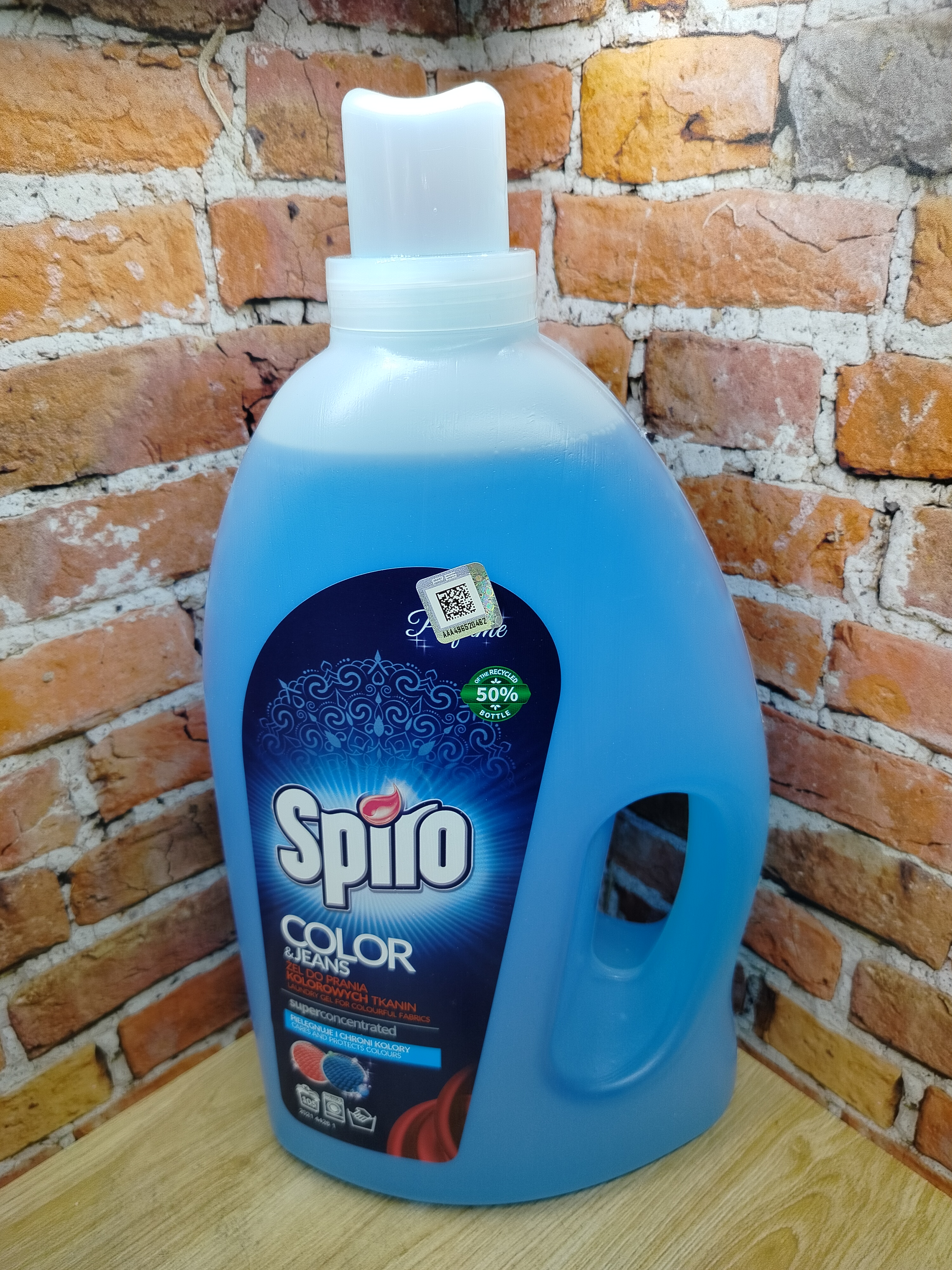 Clovin Spiro Perfect Gel Color & Jeans Гель для стирки цветных и джинсовых тканей 3,15 л на 105 стирок