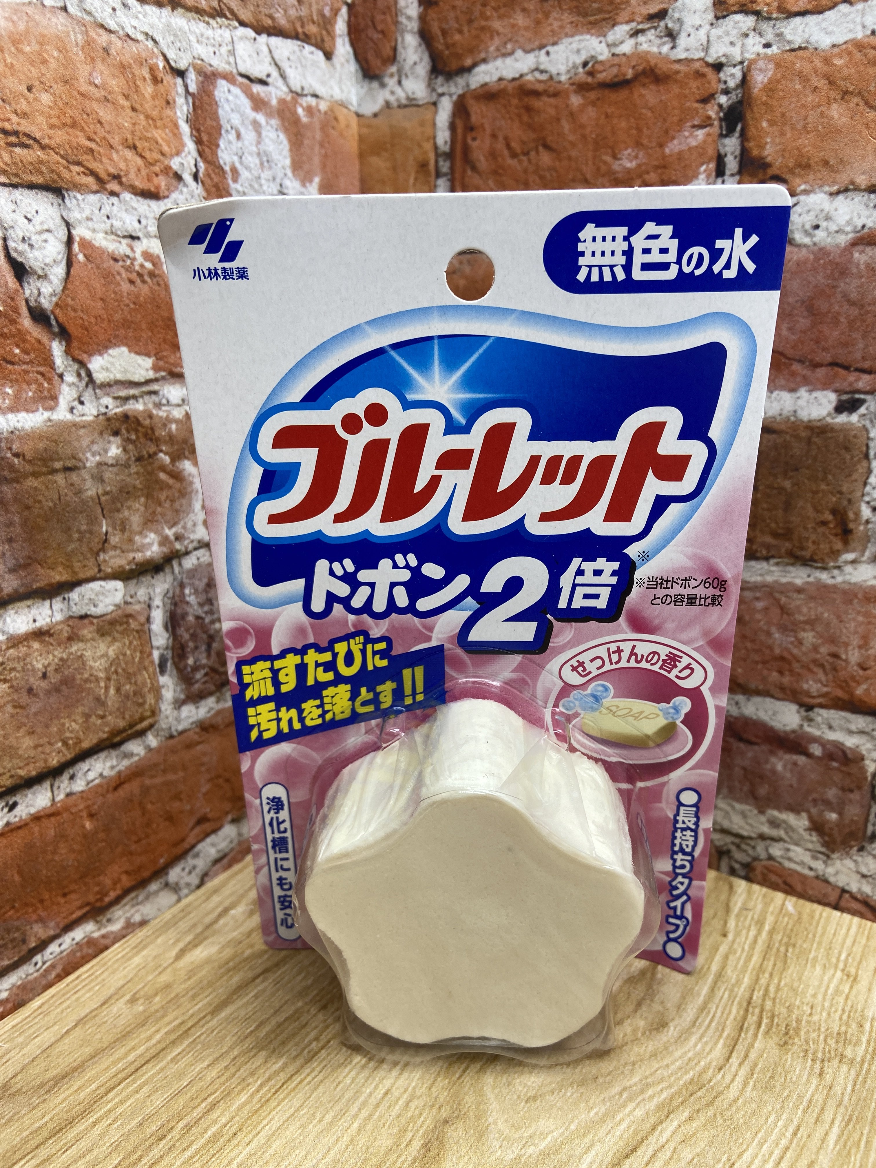 Kobayashi Bluelet Dobon W Двойная очищающая и дезодорирующая таблетка для бачка унитаза с ароматом мыла 120 гр