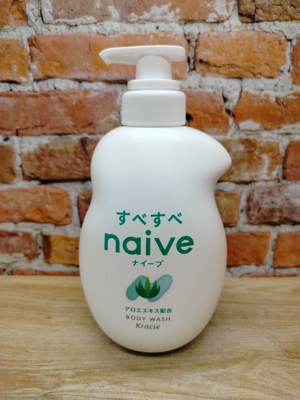Kracie Naive Жидкое мыло для тела Алоэ 530 мл