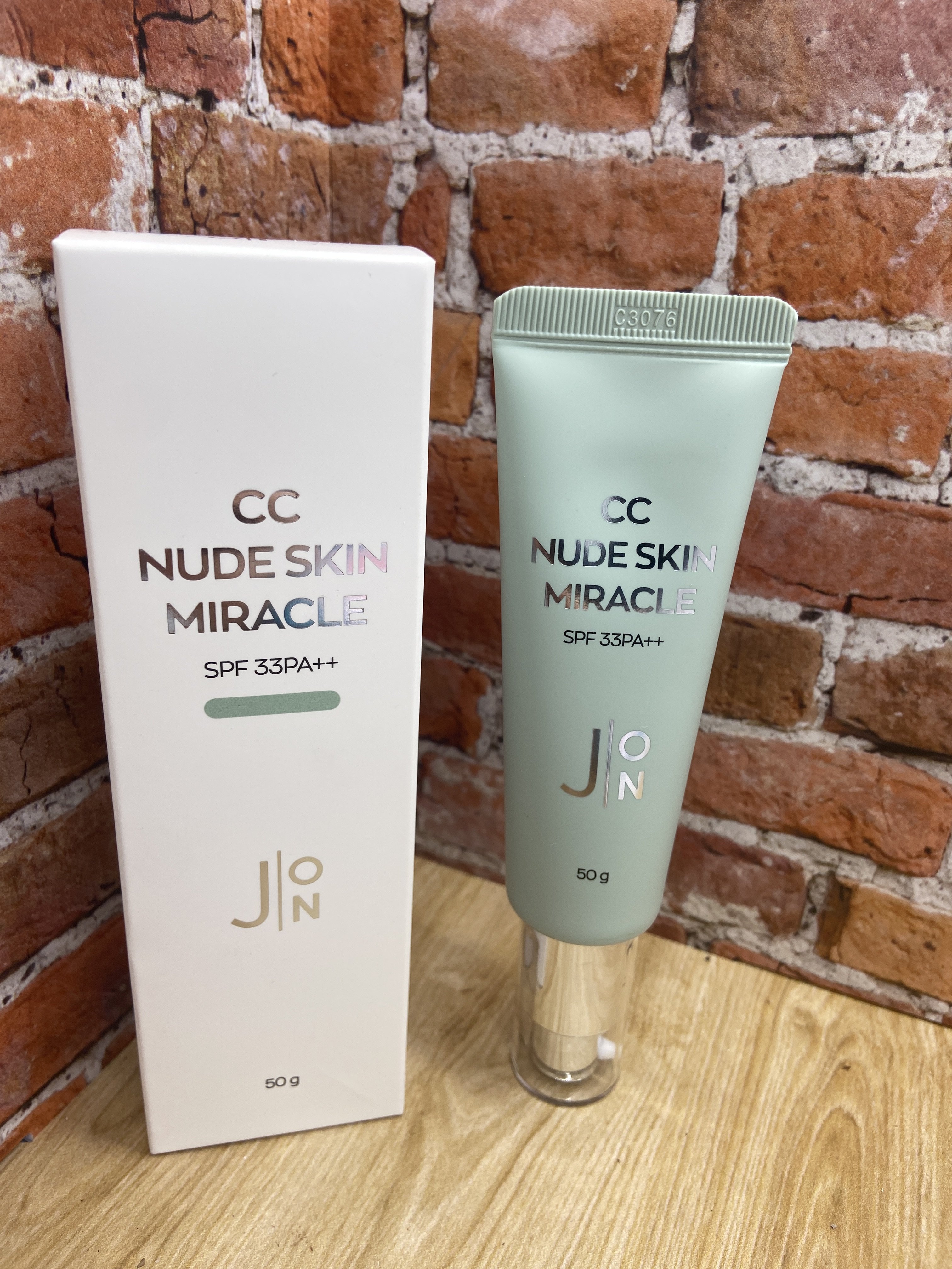 Evas J:ON CC Nude Skin Miracle SPF 33PA++ Крем для лица корректирующий СС Зеленый пигмент 50 гр