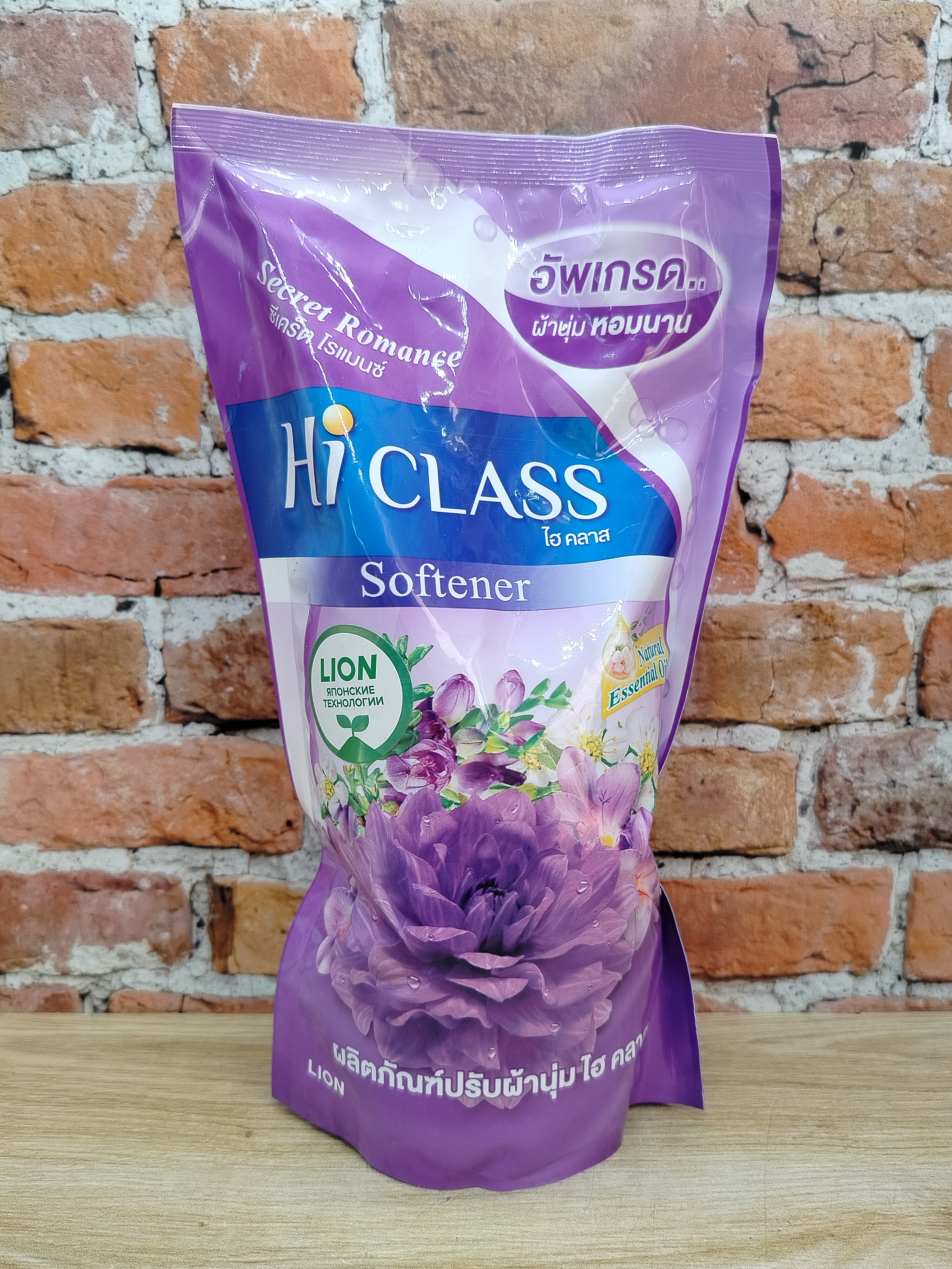 Lion Hi-Class Кондиционер для белья Чувственная романтика мягкая упаковка 550 мл