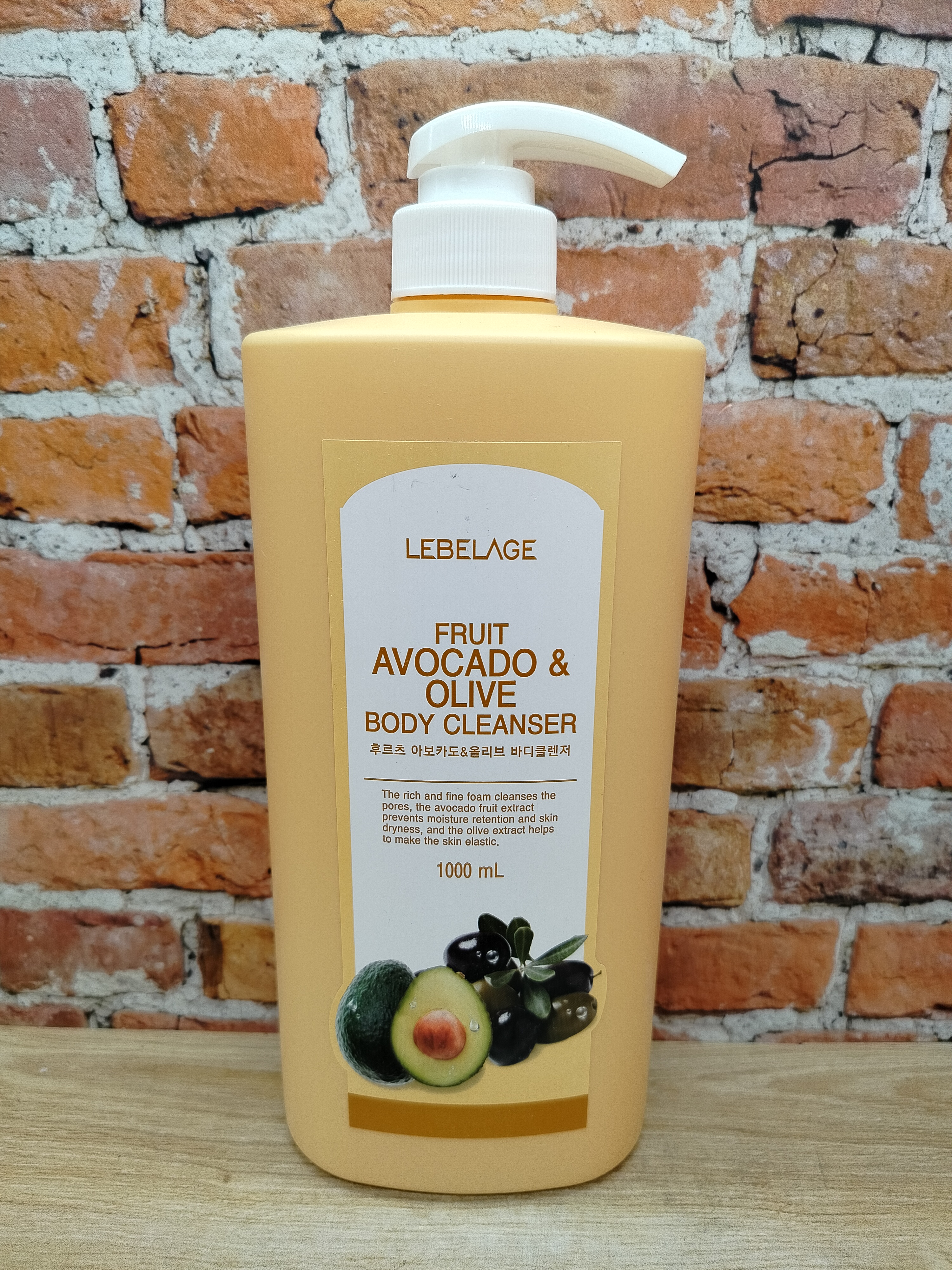 Lebelage Fruit Avocado & Olive Body Cleanser Гель для душа Авокадо и Олива 1000 мл