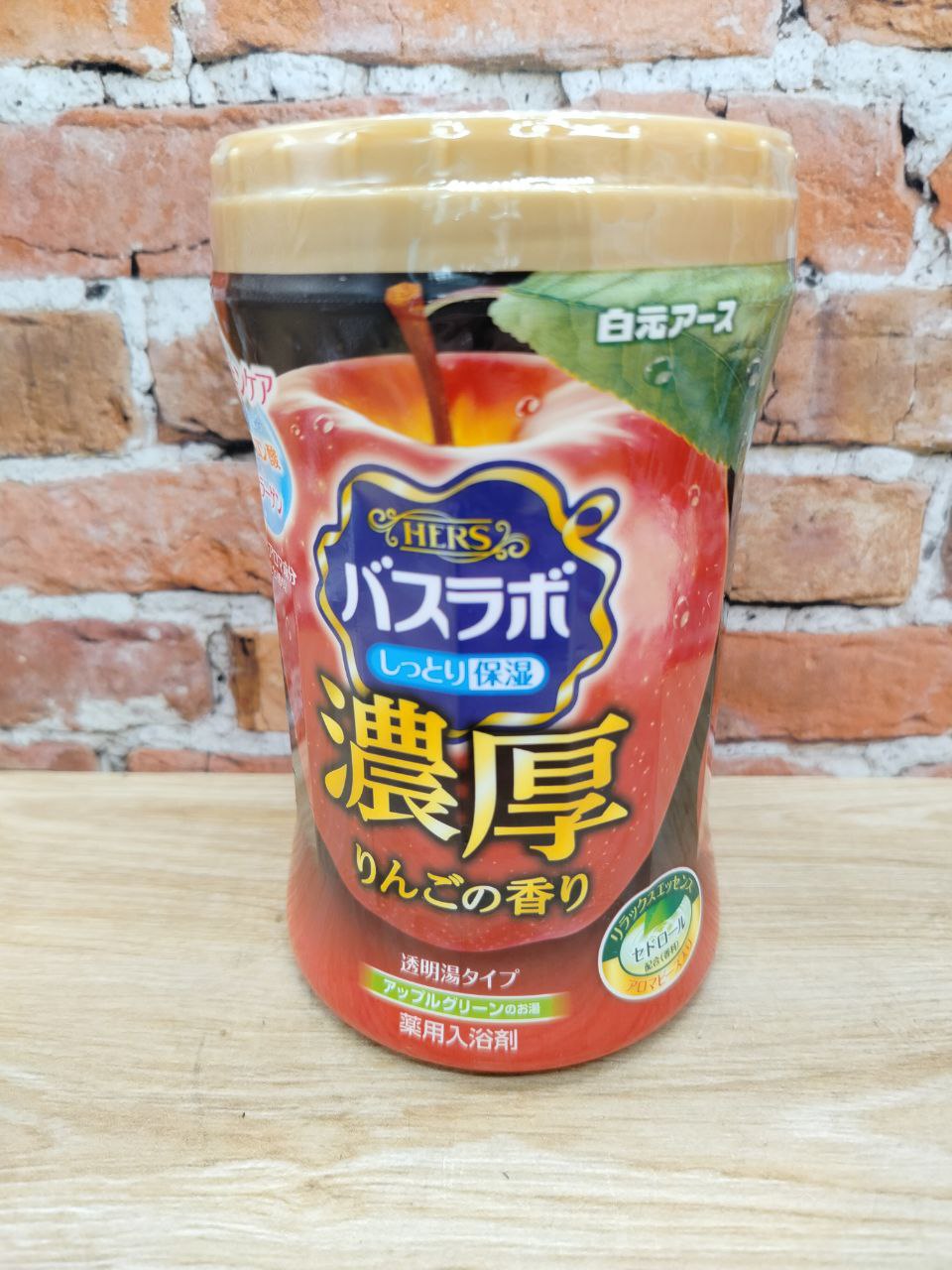 Hakugen Earth HERS Bath labo Соль для ванны увлажняющая с восстанавливающим эффектом и гиалуроновой кислотой Аромат яблока 600 гр в банке