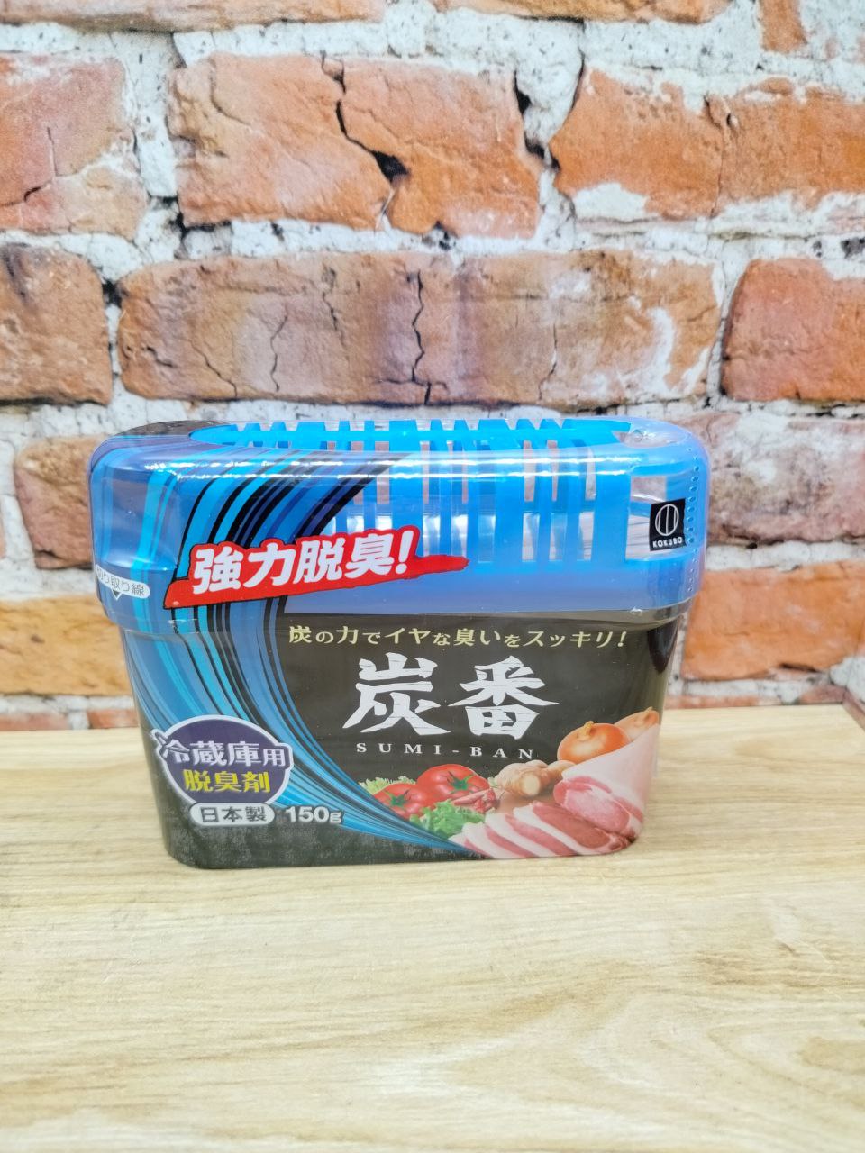 Kokubo Sumi-Ban Угольный поглотитель запаха для холодильника от сырого мяса и сильно пахнущих продуктов 150 гр