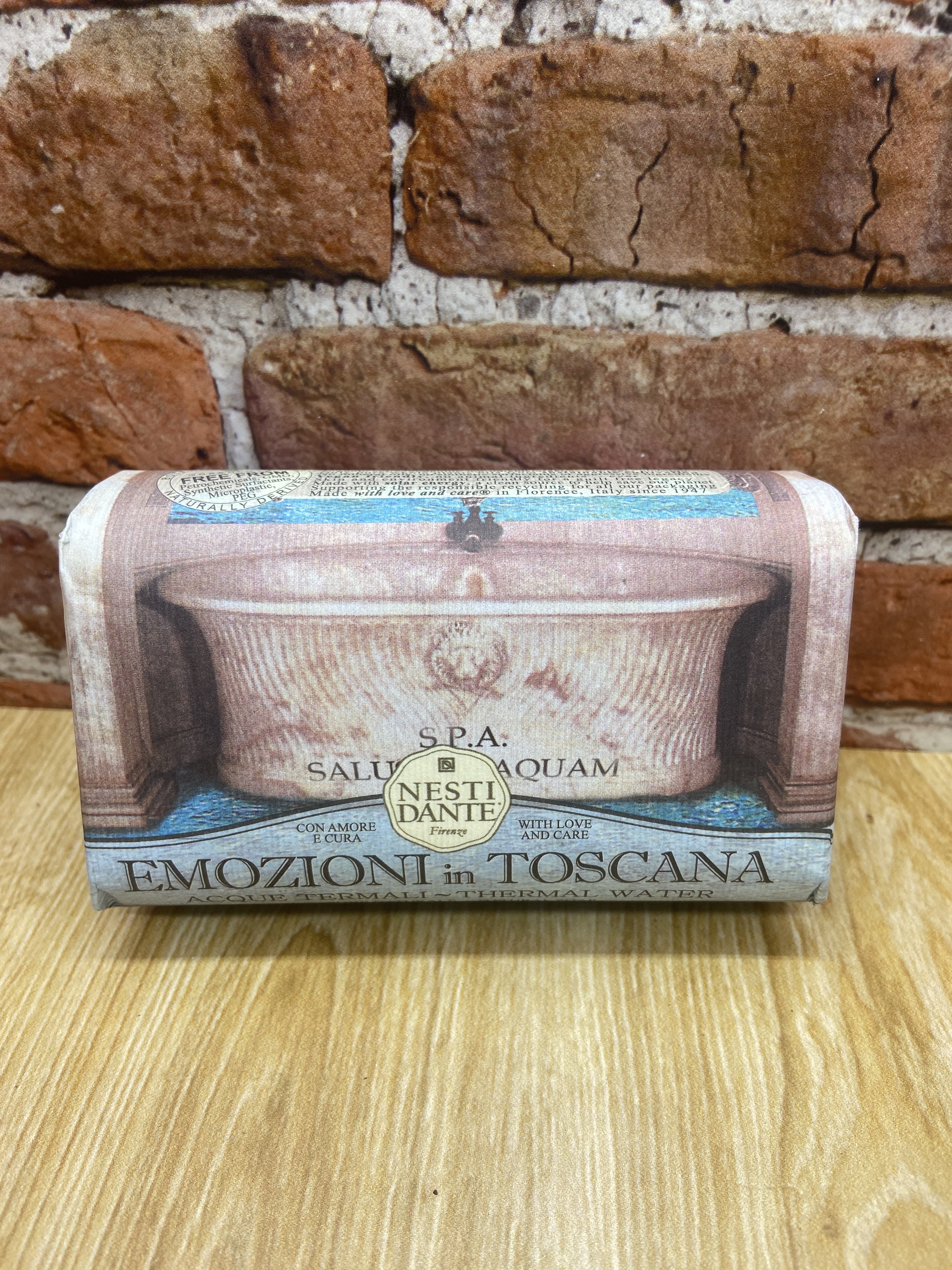 Nesti Dante Emozioni in Toscana Natural Soap Termal Water Мыло натуральное Термальный источник 250 гр