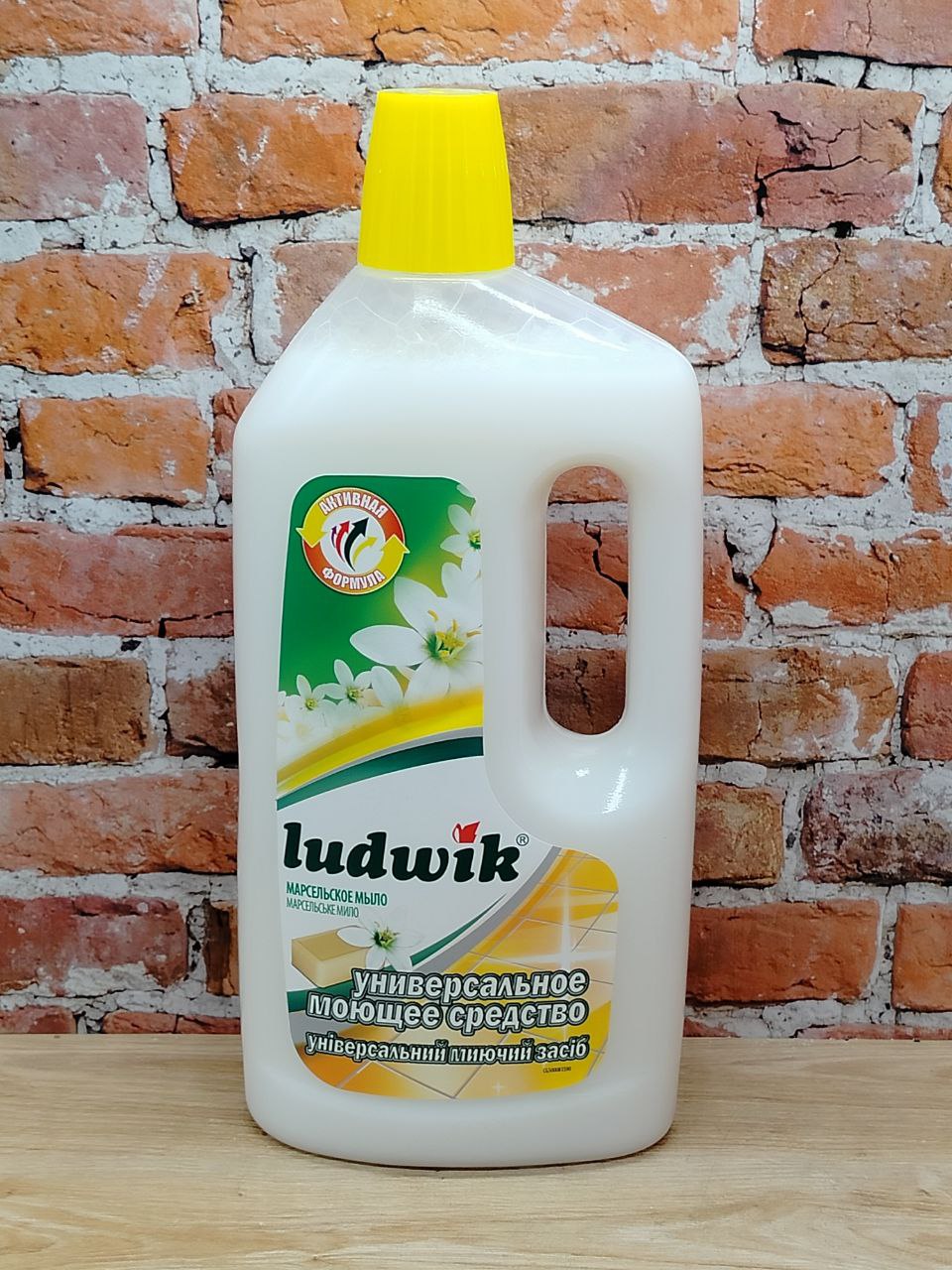 Ludwik Универсальное моющее средство Марсельское мыло 1 л