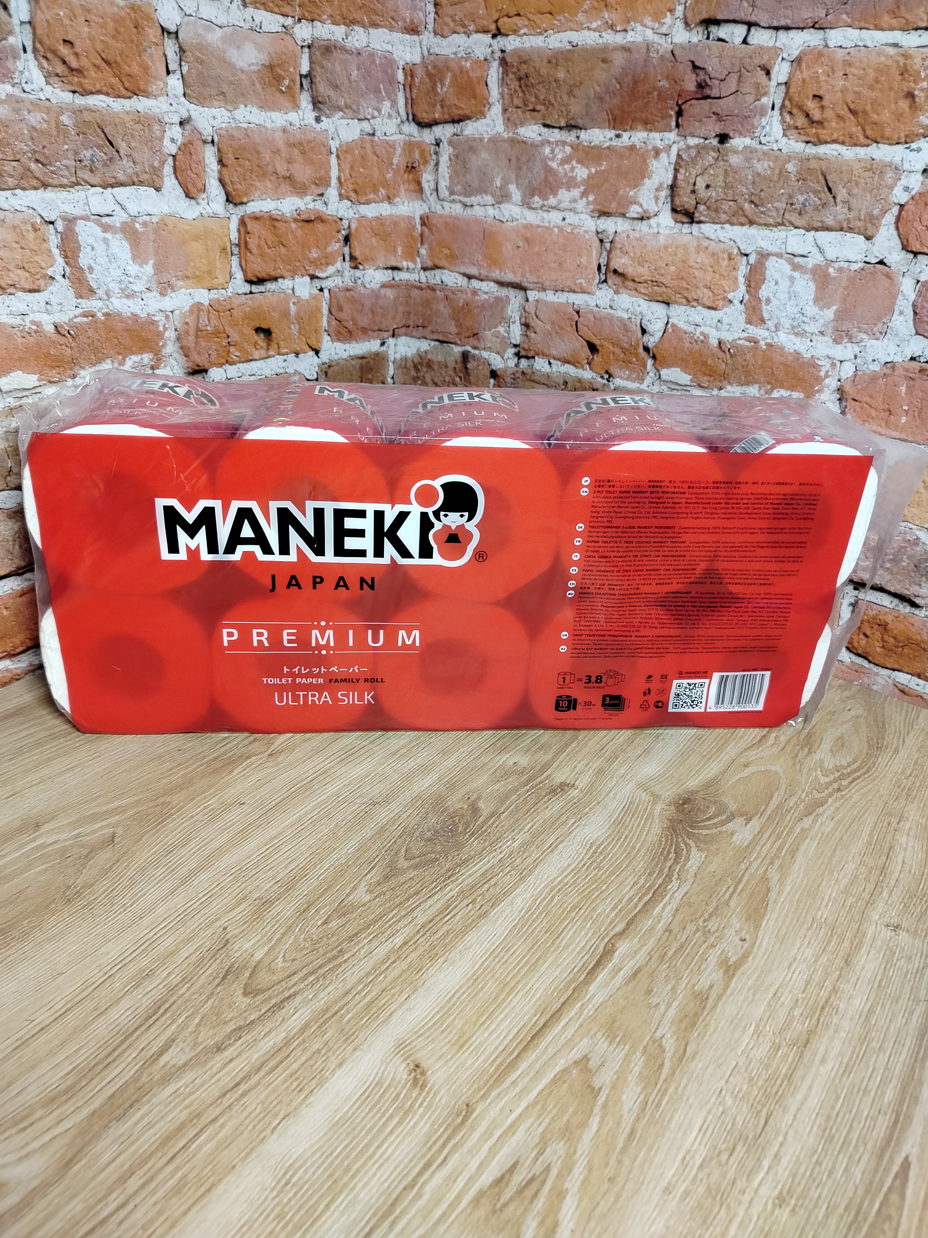 Maneki Red Туалетная бумага трехслойная без аромата 10 рулонов