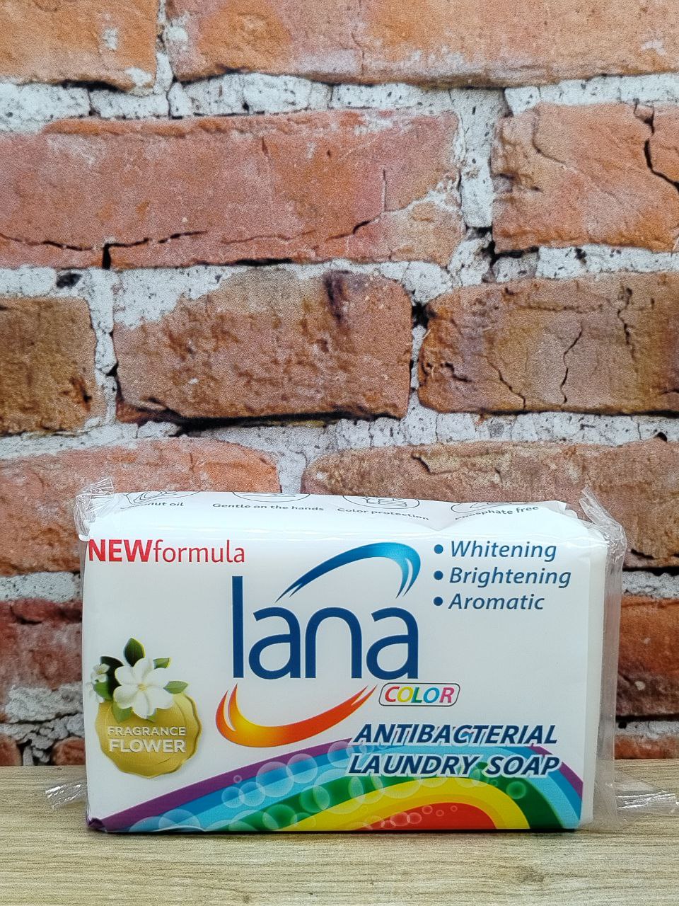 Lana Color Antibacterial Laundry Soap Flower Хозяйственное мыло антибактериальное для стирки и застирывания Цветы 255 гр