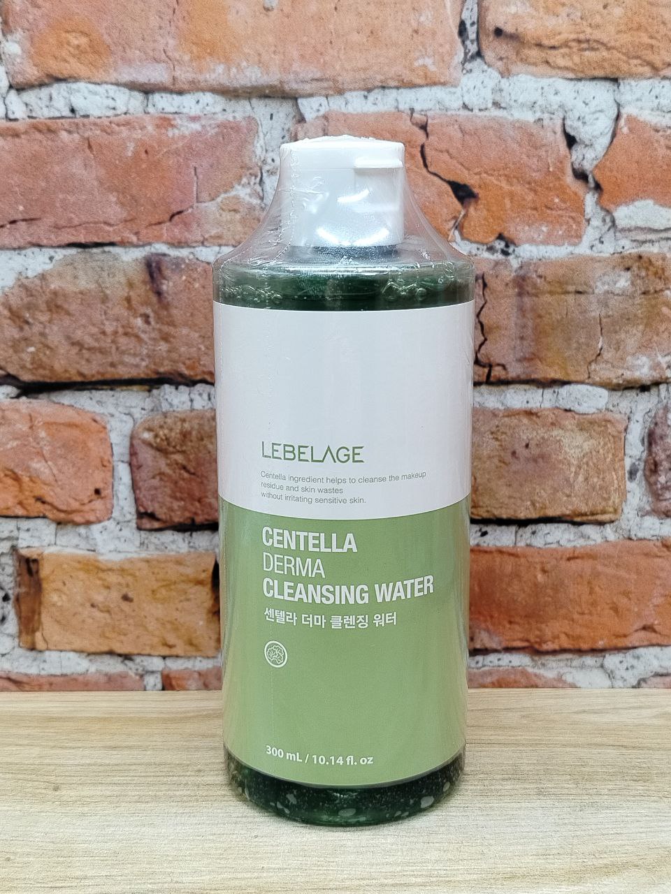 Lebelage Derma Cleansing Water Centella Мицеллярная вода с экстрактом центеллы азиатской 300 мл