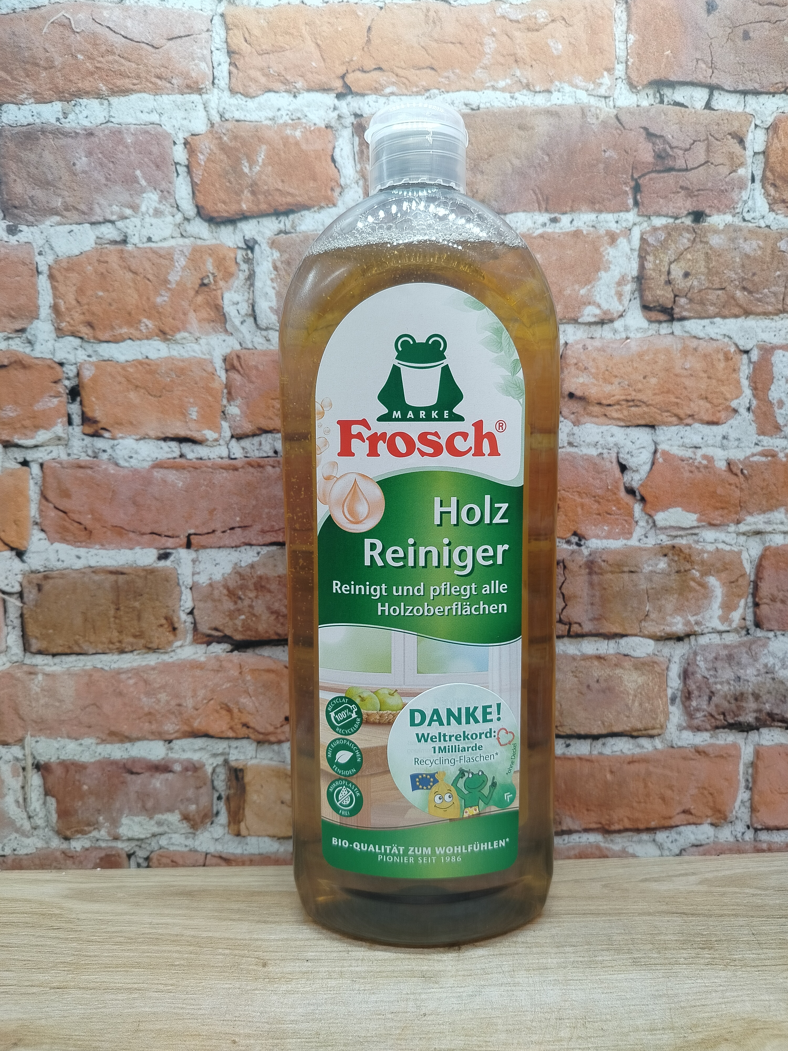 Frosch Holz Reiniger Cредство для чистки и ухода за деревянными поверхностями 750 мл