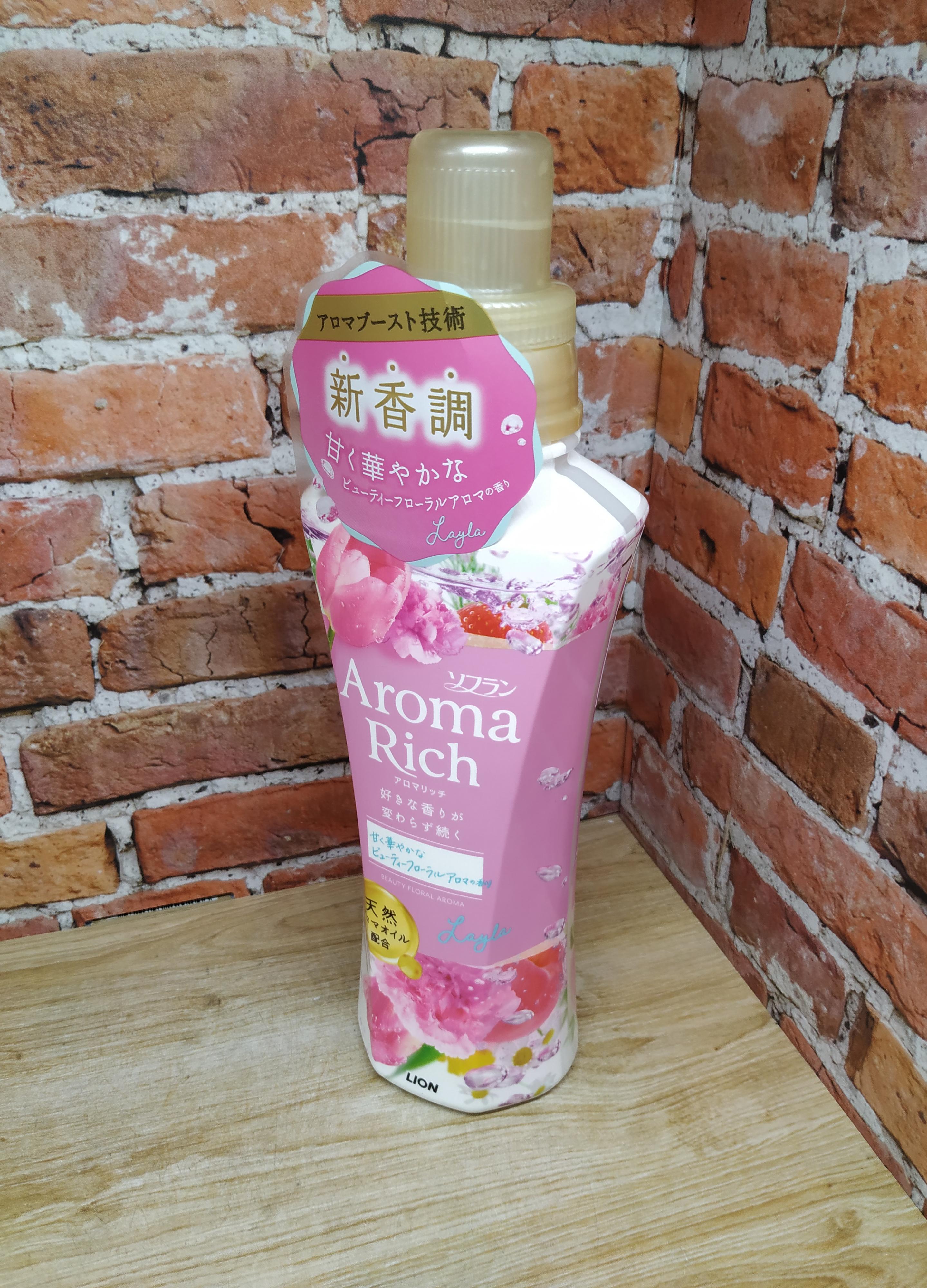 Lion Soflan Aroma Rich Layla Кондиционер для белья с фруктово-цветочным ароматом 480 мл