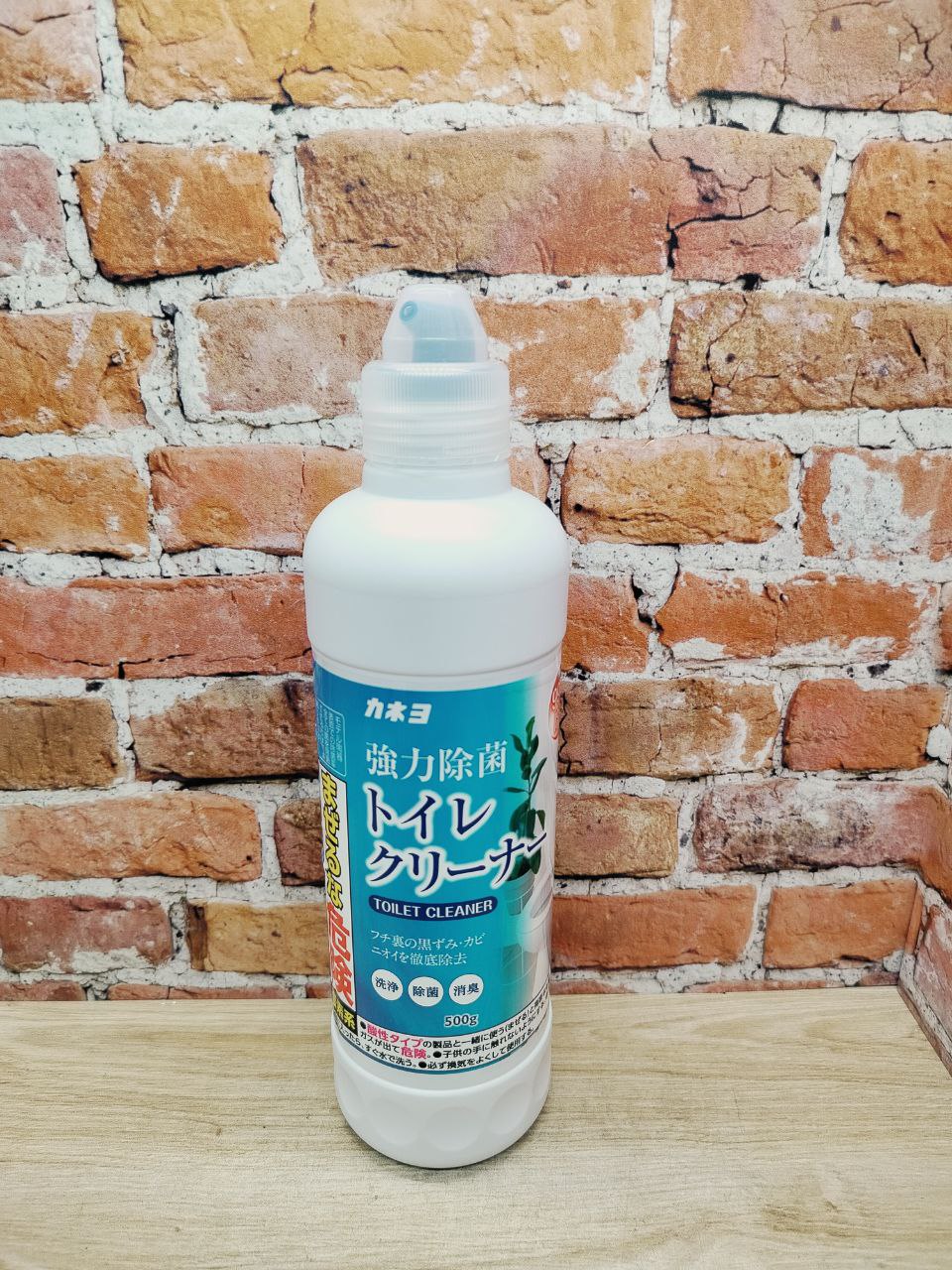 Kaneyo Soap Strong Antibacterial Toiler Cleaner Антибактериальное чистящее средство для туалета 500 гр