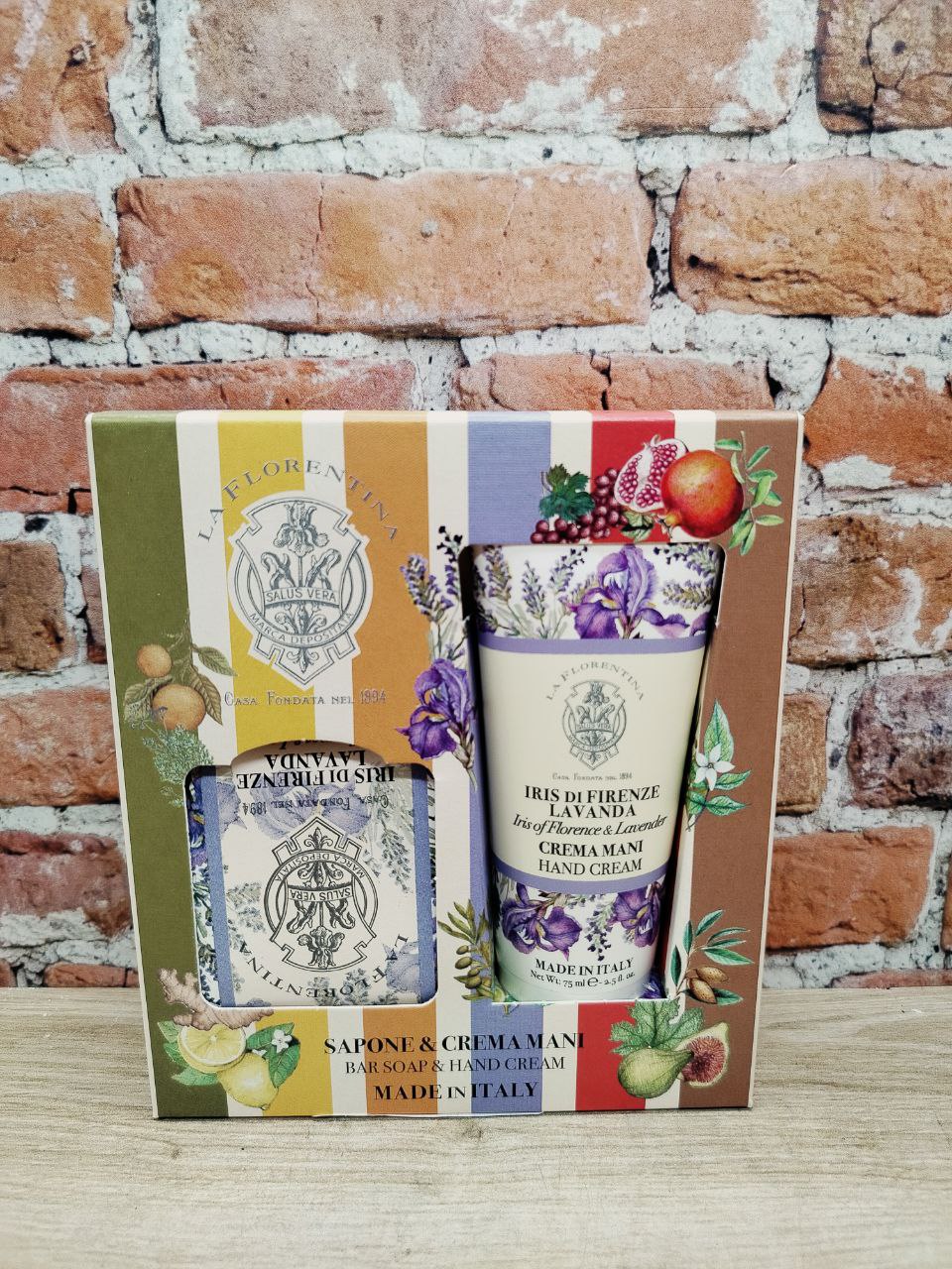 La Florentina Box Set Bar Soap & Hand Cream Iris of Florence & Lavender Набор на основе масел ши и оливы с экстрактами Флорентийского ириса и Лаванды Мыло натуральное 106 гр + Крем для рук 75 мл