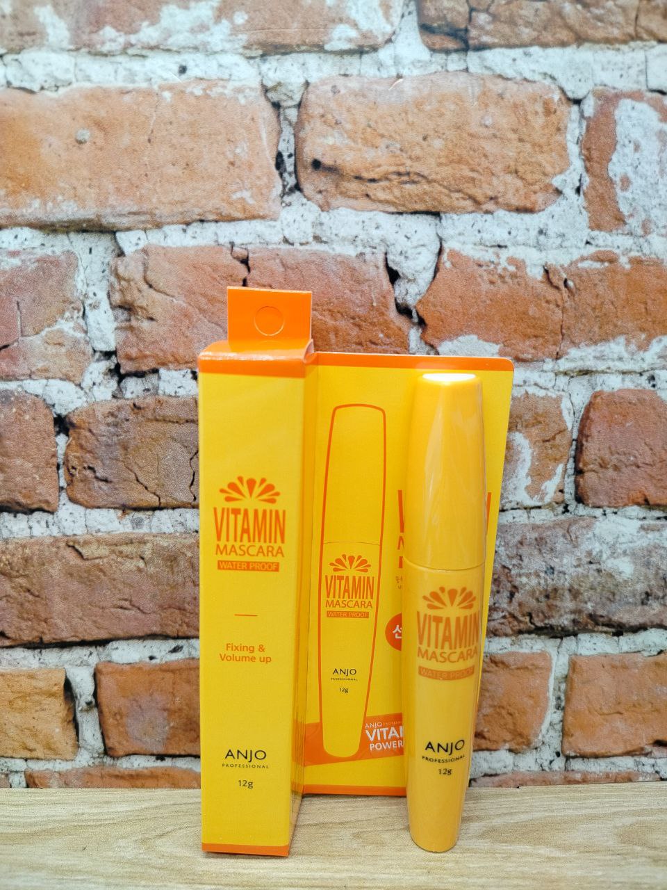 Anjo Professional Fixing & Volume Up Waterproof Mascara Тушь для ресниц водостойкая с Витаминами Черная 12 гр