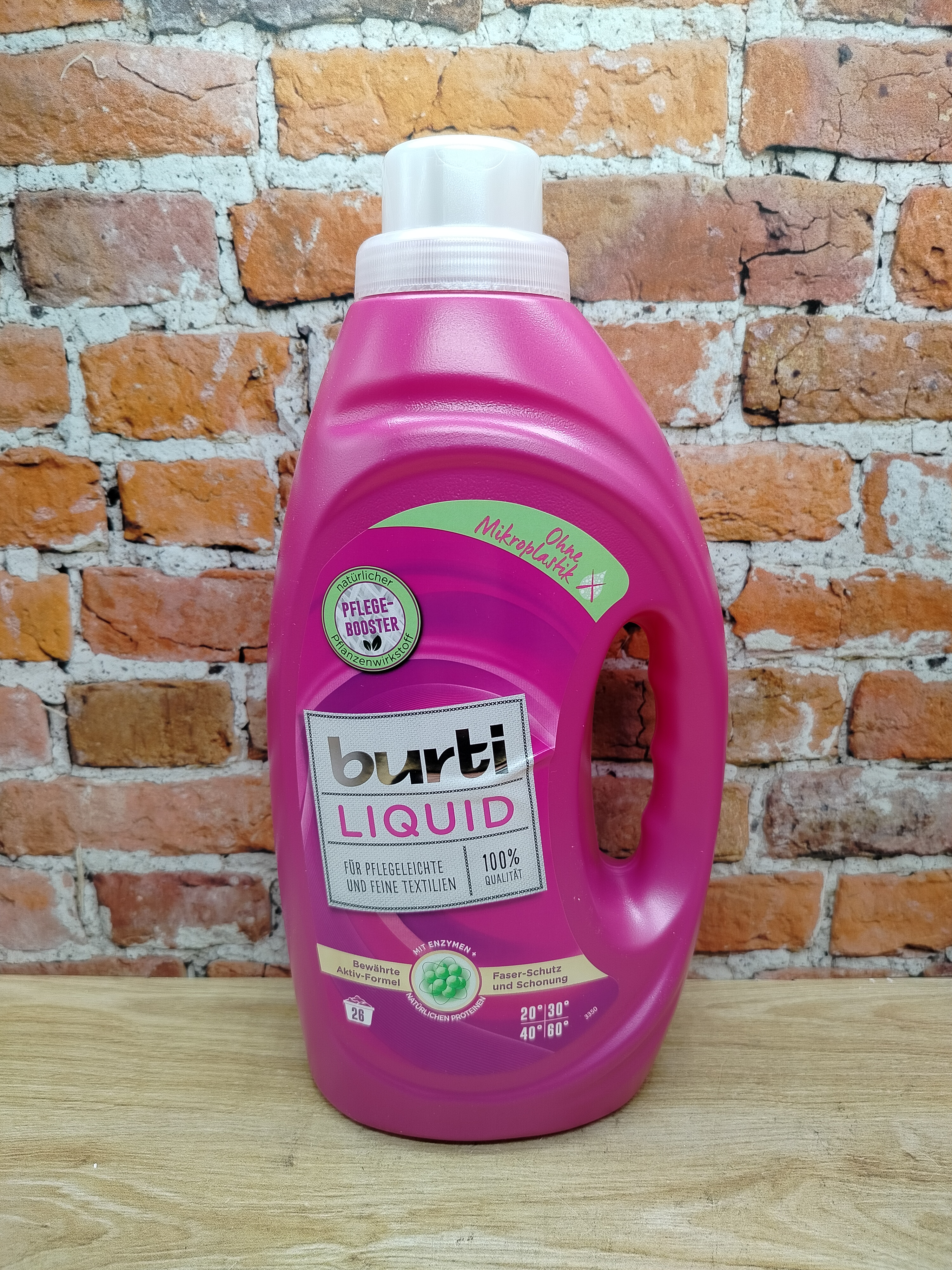 Burti Liquid Жидкое средство для стирки Цветного и Тонкого белья 1.45 л на 26 стирок