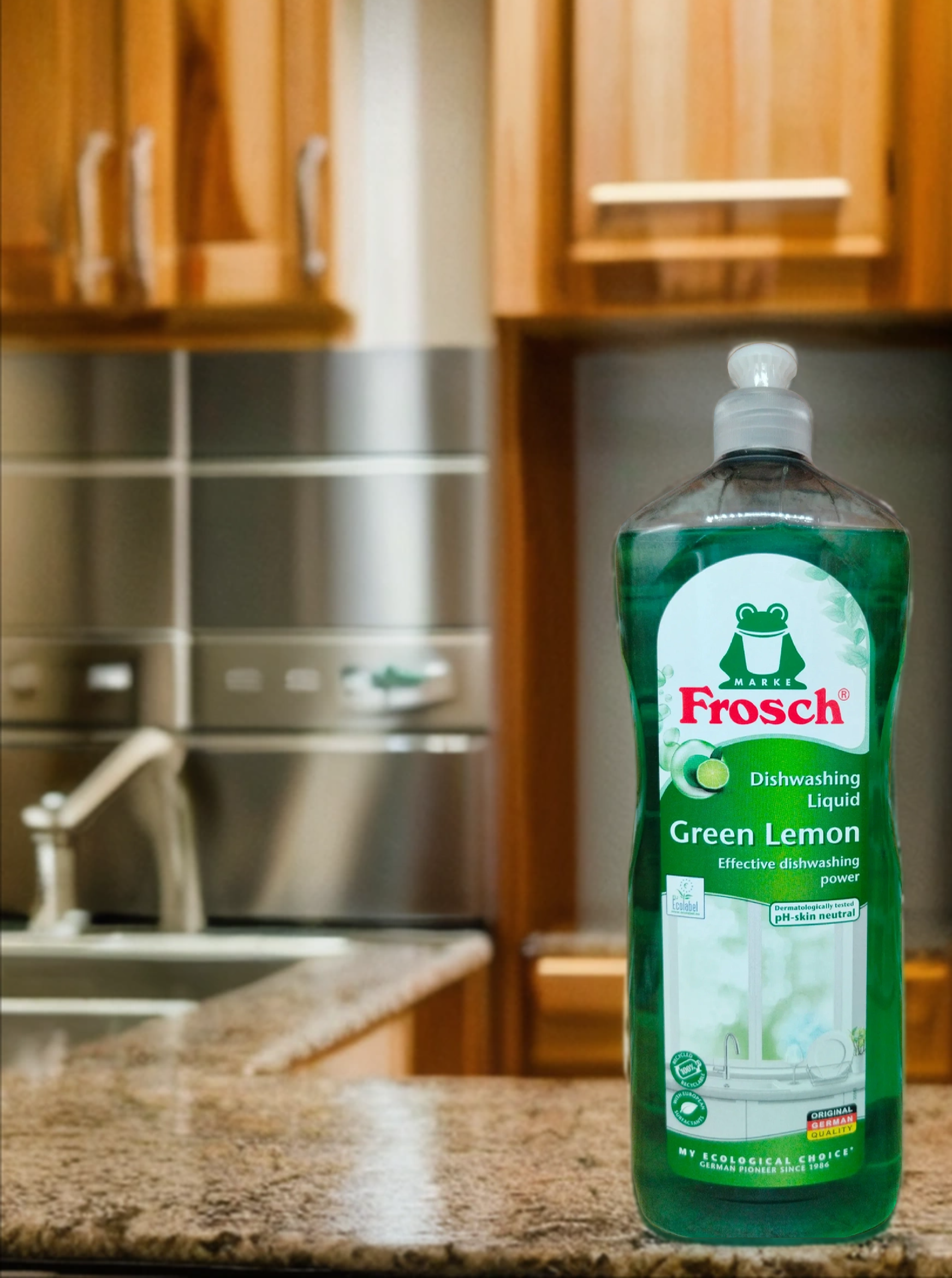 Frosch Средство для мытья посуды Зеленый Лимон 1000 мл