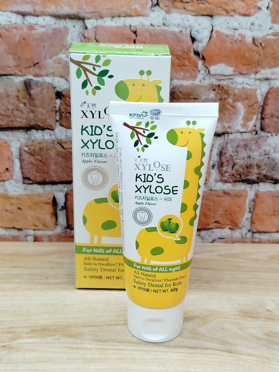 Hanil Kid's Xylose Apple Flavor Зубная паста детская с экстрактом яблока 60 гр