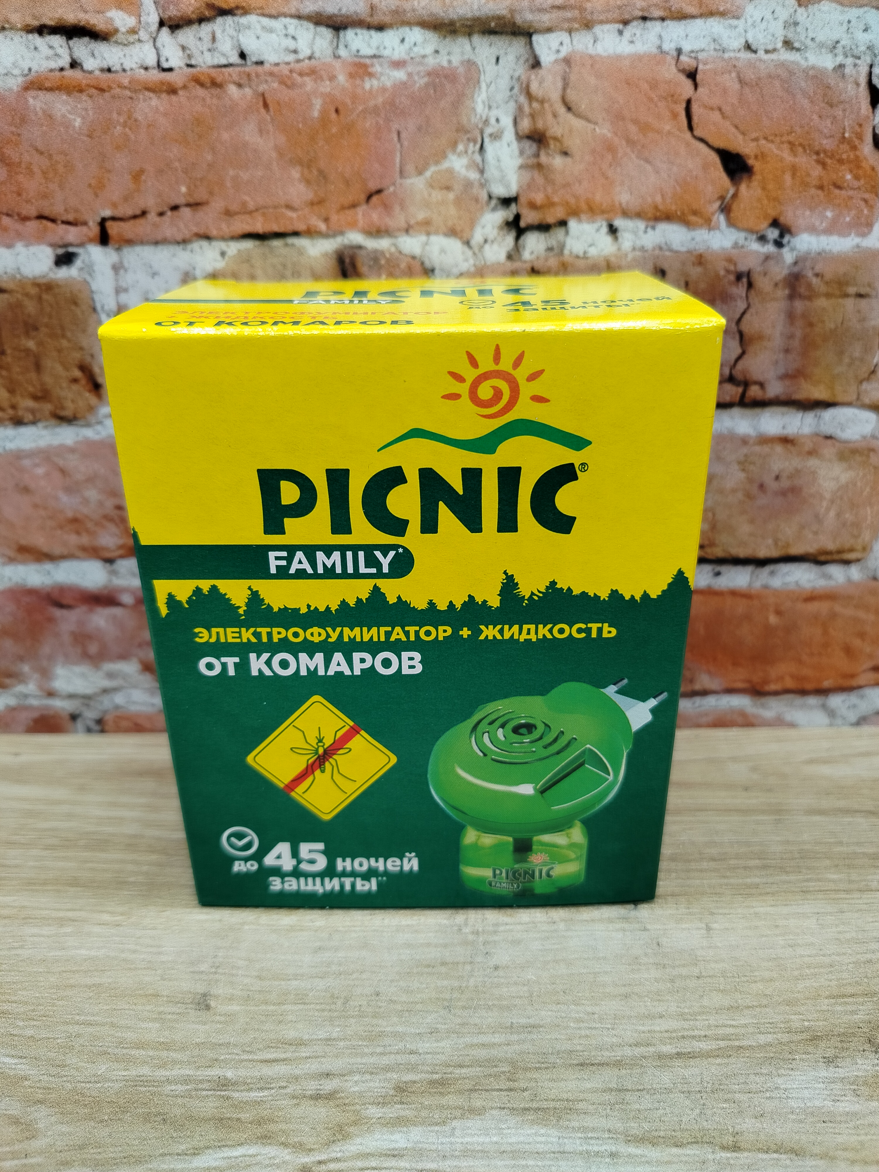 Picnic Family Комплект жидкость инсектицидная от комаров 30 мл 45 ночей + электрофумигатор