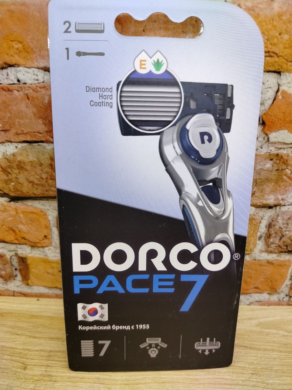 Dorco PACE 7 Мужской бритвенный станок с 7 лезвиями + 1 сменный картридж