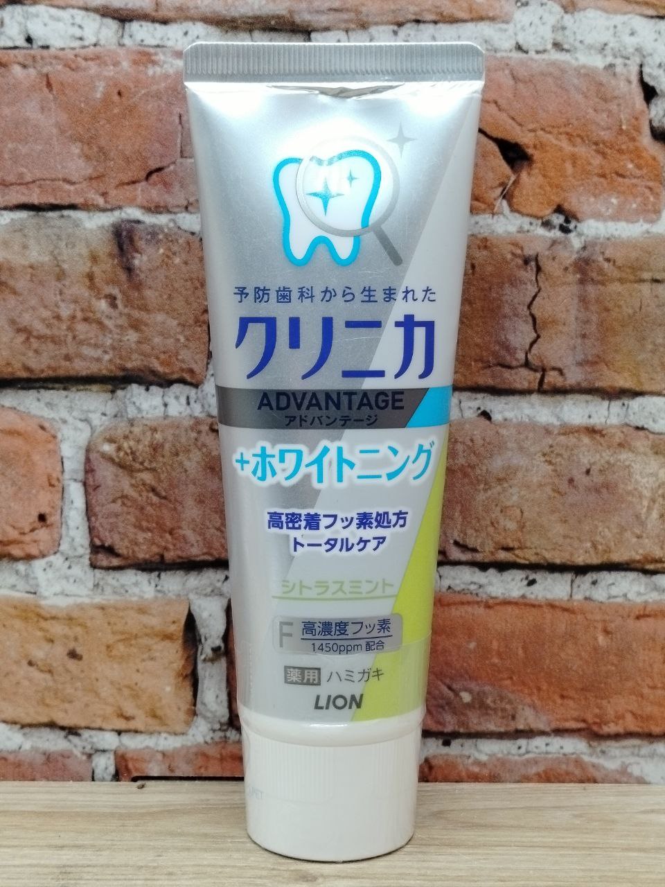 Lion Clinica Advantage Citrus Mint Зубная паста комплексного действия отбеливающая со вкусом Цитрусовая Мята 130 гр