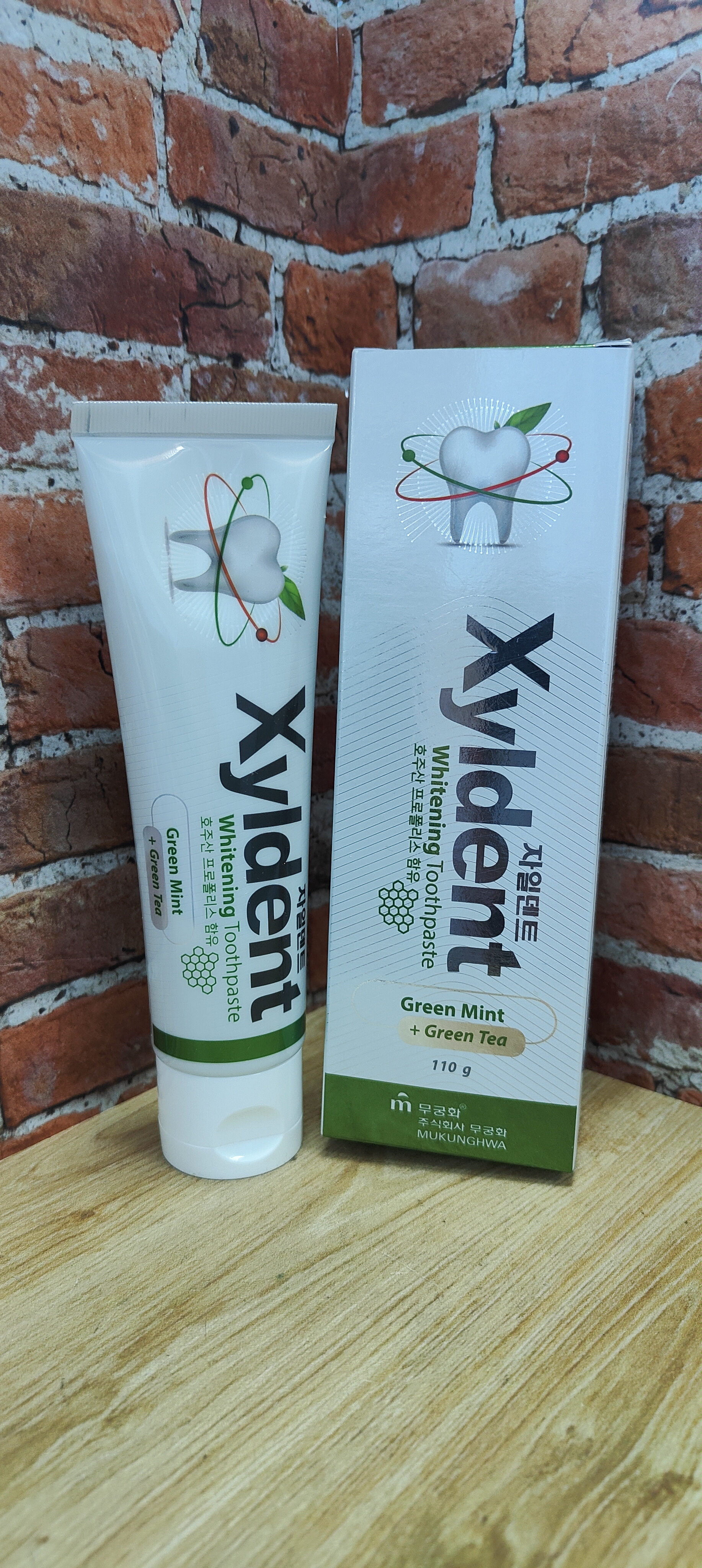 Mukunghwa Xyldent Whitening Green Mint + Green Tea Зубная паста гелевая отбеливающая Зеленый чай и прополис 110 гр