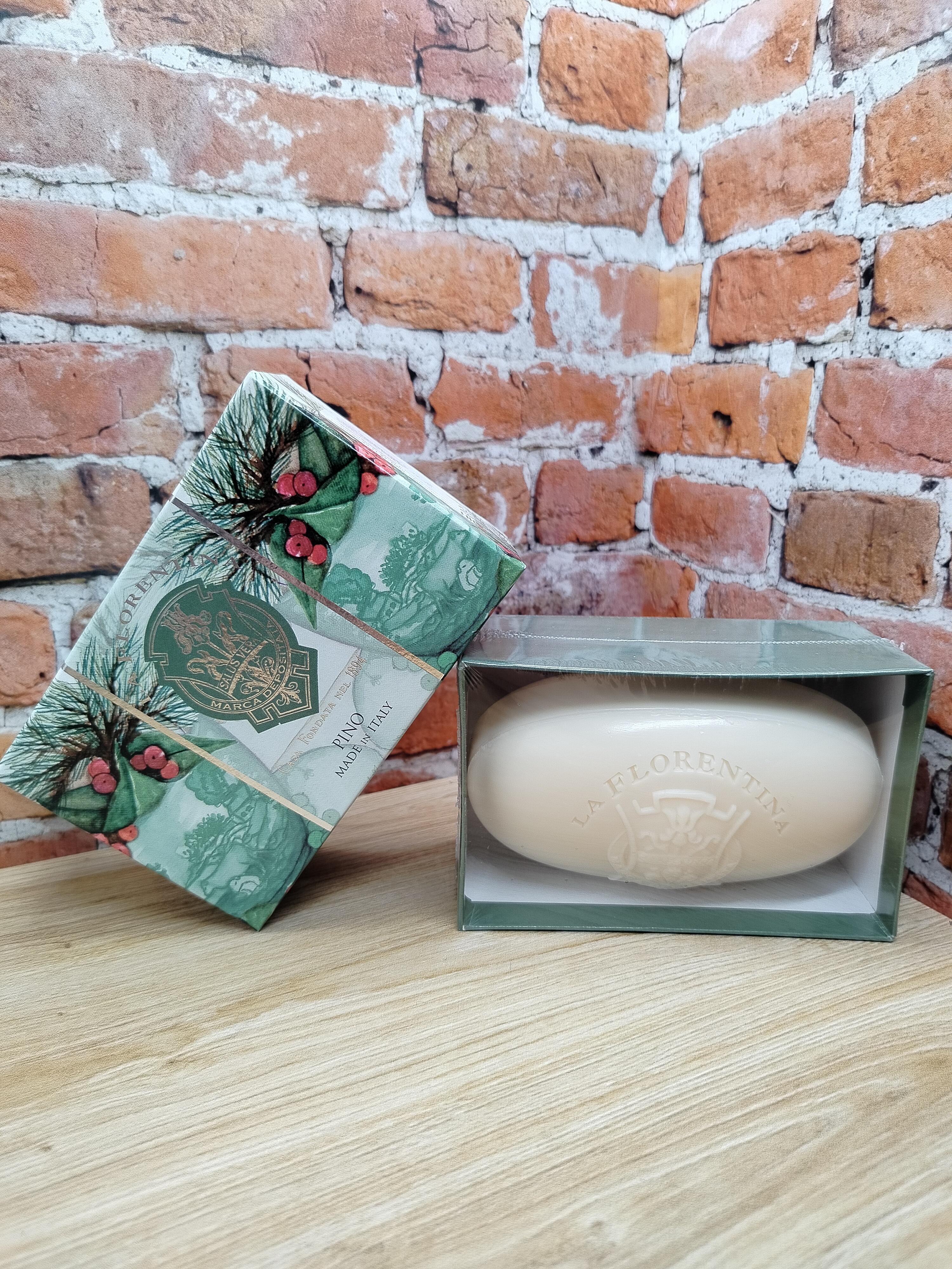 La Florentina Bath Soap Pine Мыло для тела с маслом ши, оливковым маслом и экстрактом Сосны 300 гр