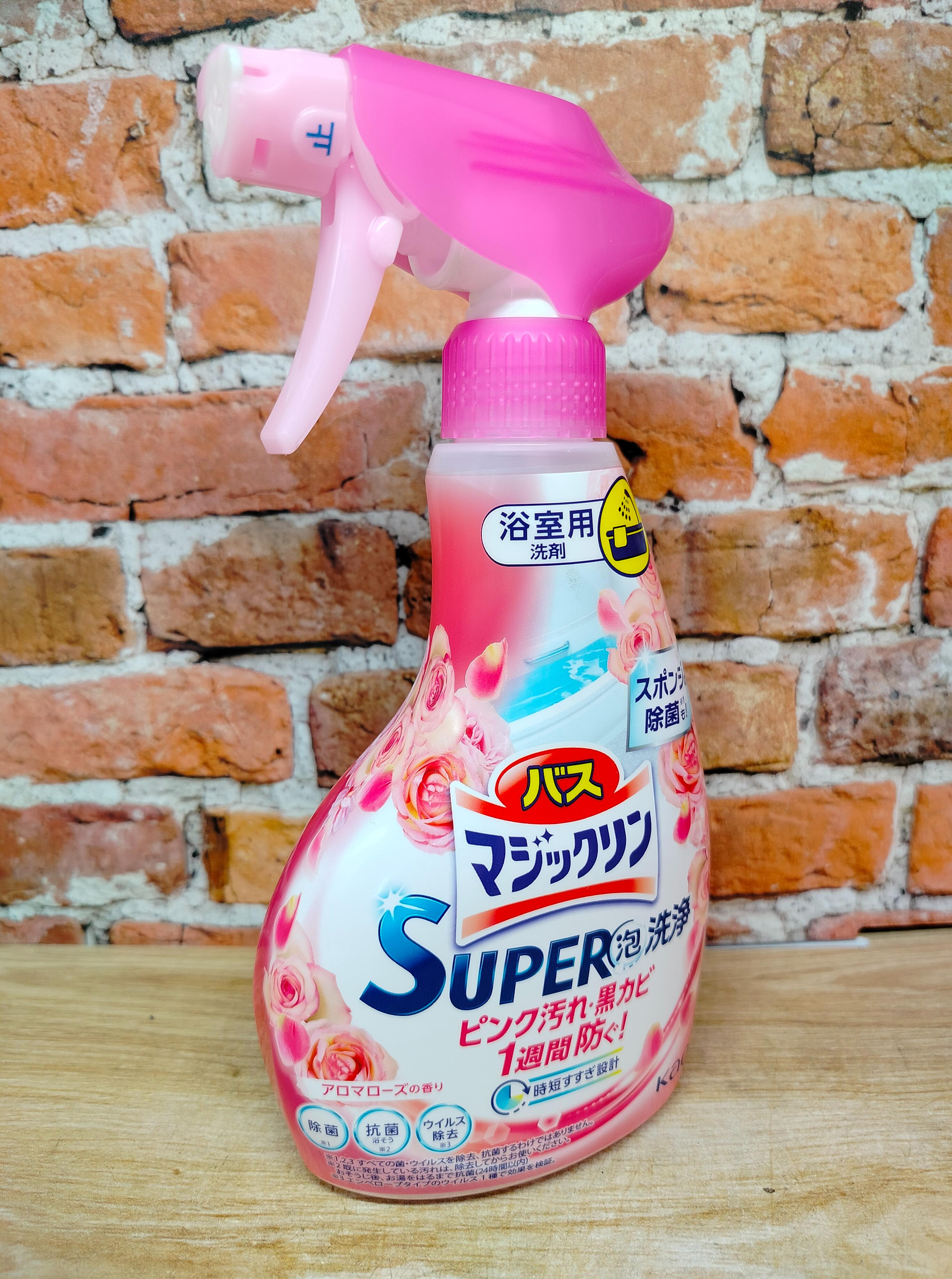 Kao Magiclean Super Clean Спрей-пенка для ванной комнаты с антибактериальным эффектом и ароматом роз 350 мл