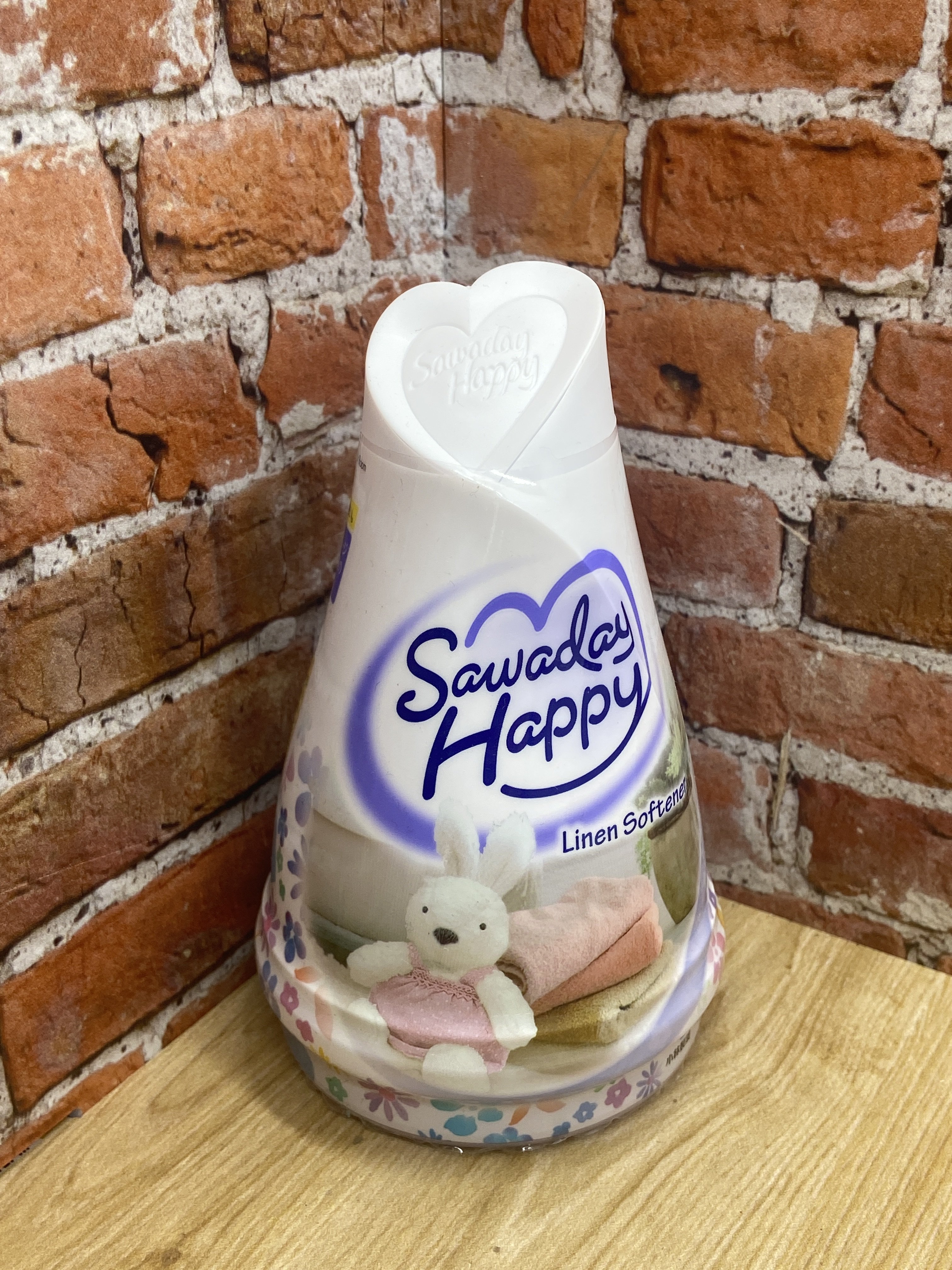 Kobayashi Sawaday Happy Liner Softener Гелевый освежитель воздуха для комнаты с ароматом Кондиционера для белья 120 гр