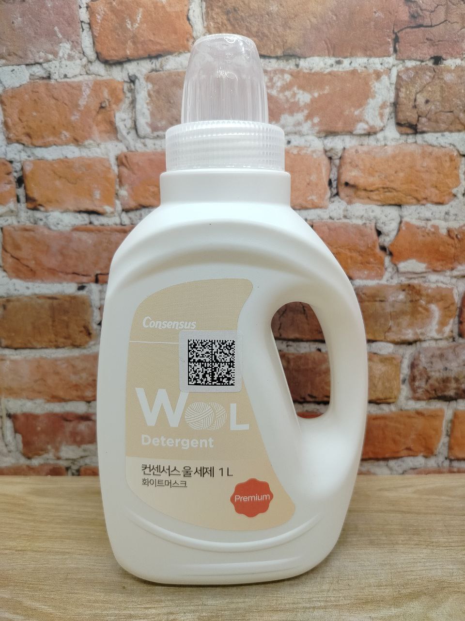 Consensus Liquid Laundry Detergent Wool Суперконцентрированное жидкое средство для стирки шерсти 1 л
