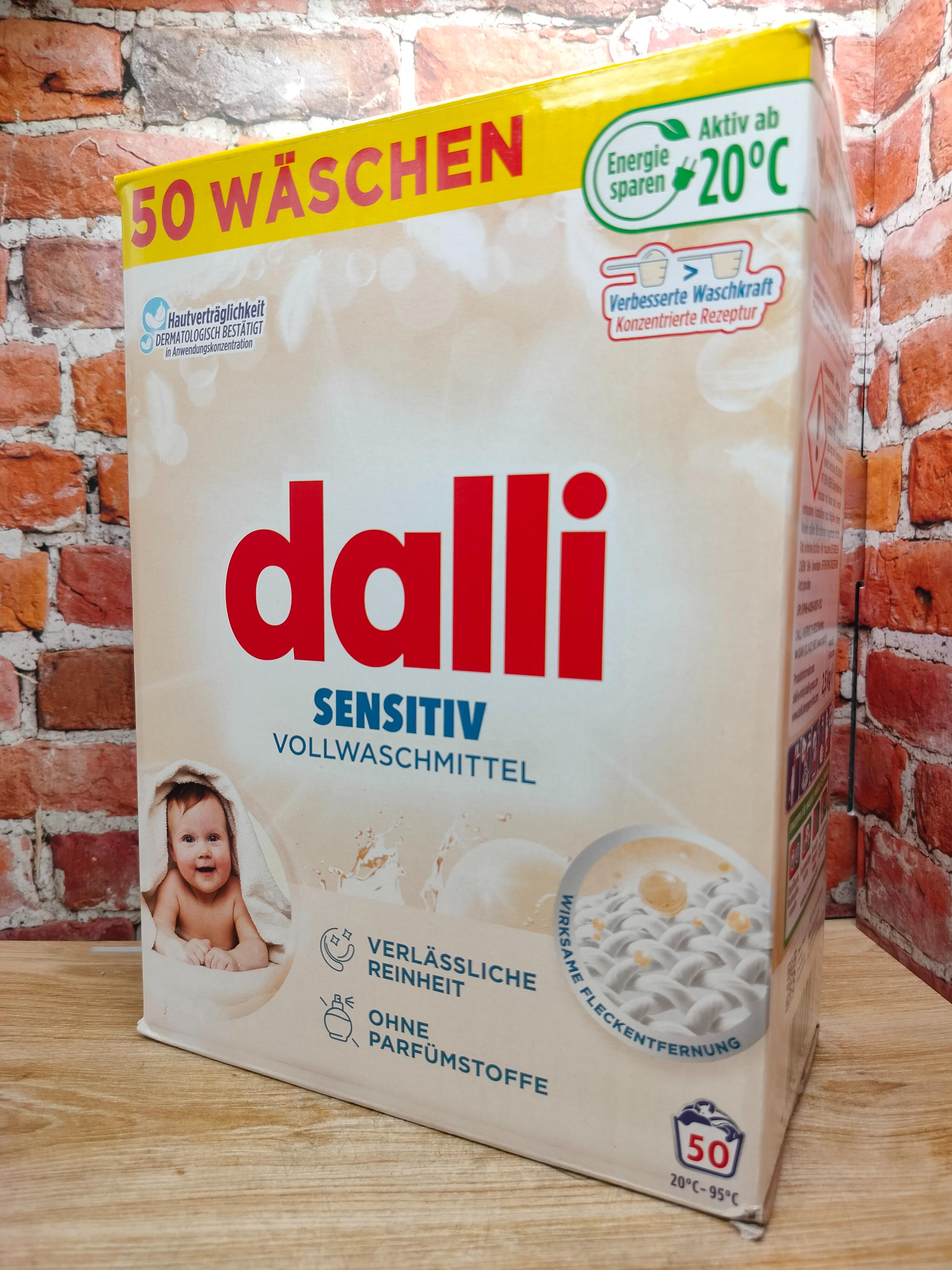 Dalli Sensitiv Универсальный стиральный порошок без фосфатов, ароматизаторов и красителей 2,5 кг на 50 стирок