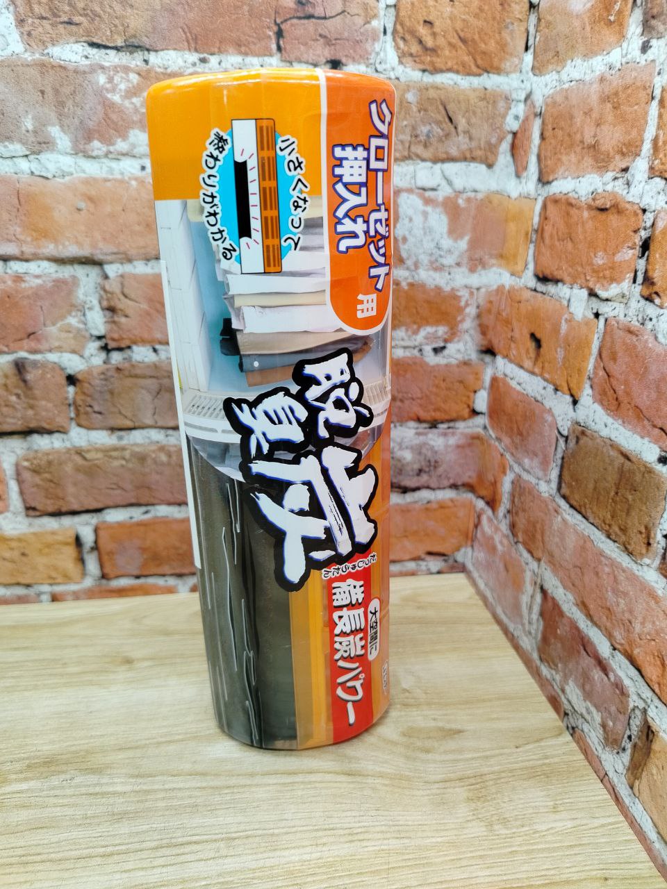 ST Dashshuutan Желеобразный дезодорант с древесным углем для шкафа 300 гр