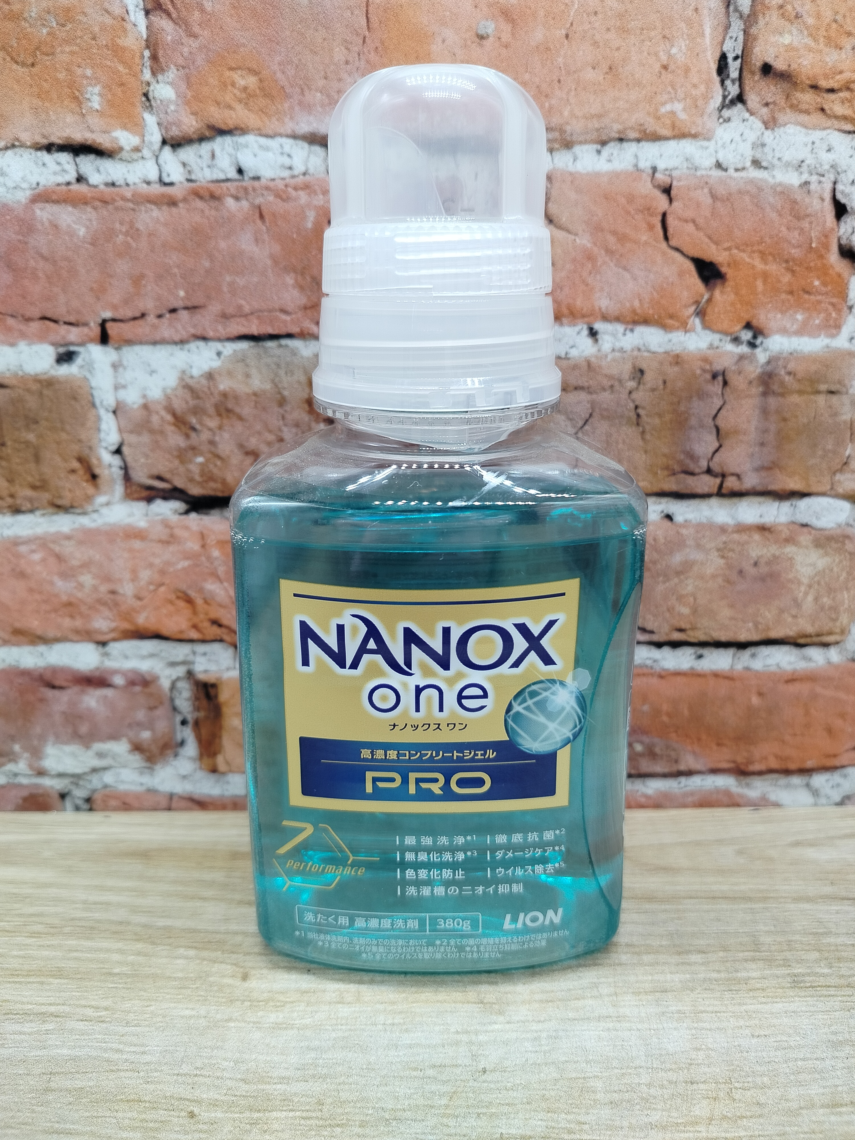 Lion Nanox One Pro 7 Perfomance Жидкое средство для стирки белья антибактериальное 380 гр 38 стирок