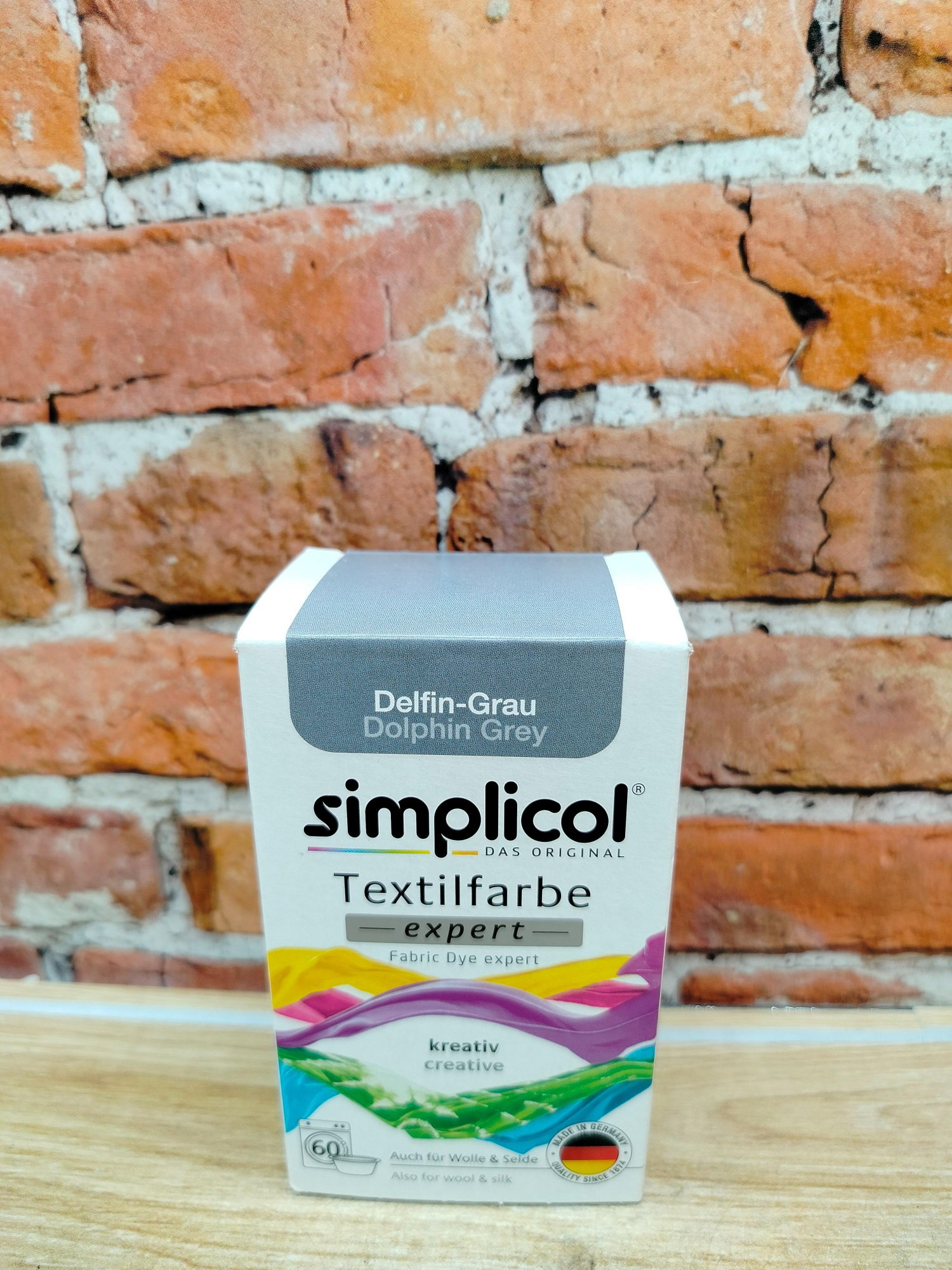 Simplicol Expert Краска текстильная для одежды и тканей из шерсти и шелка Серого цвета 150 гр