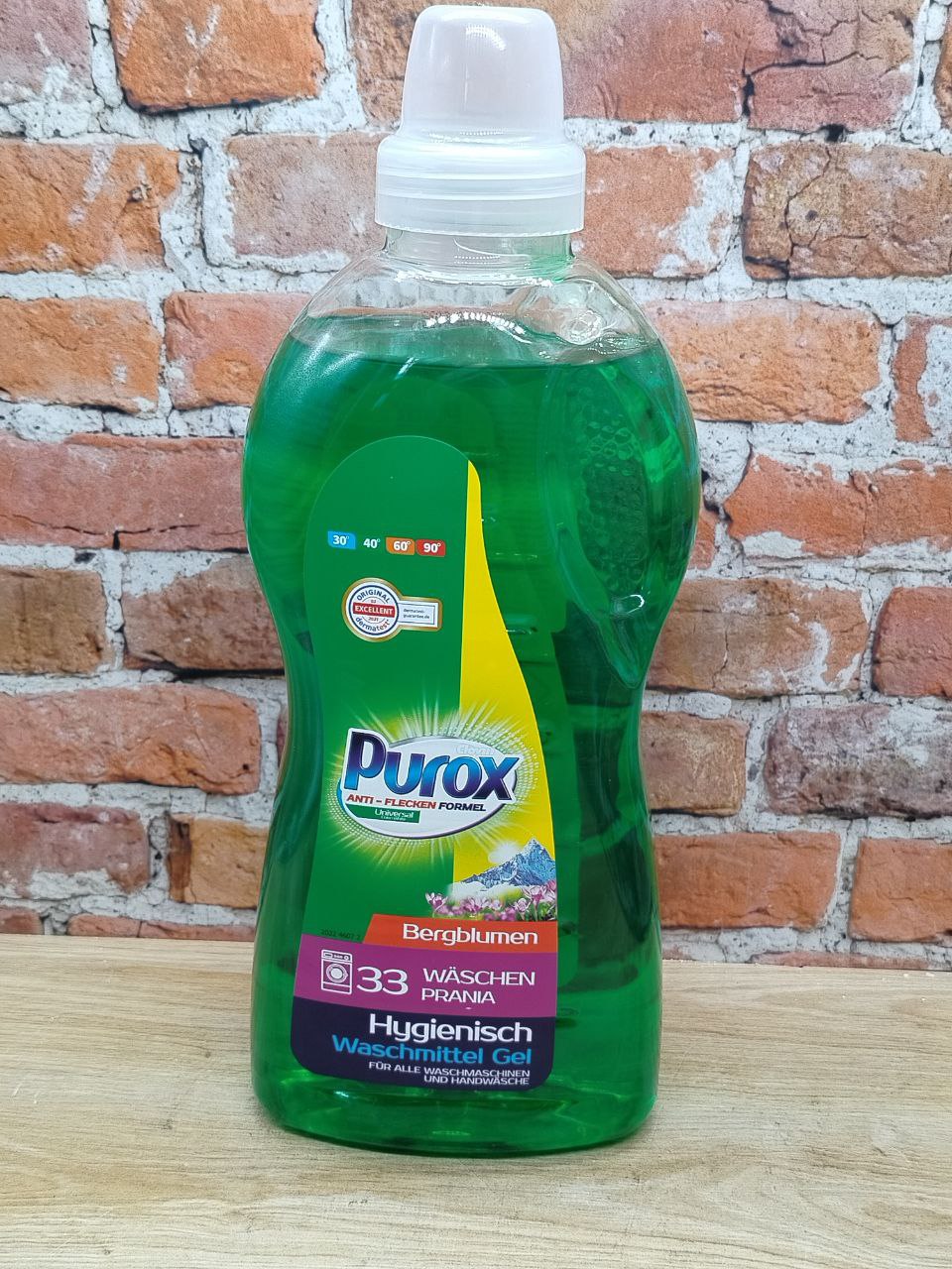 Clovin Purox Anti Fleck Universal Bergblumen Гель для стирки универсальный Горные цветы 1 л на 33 стирки