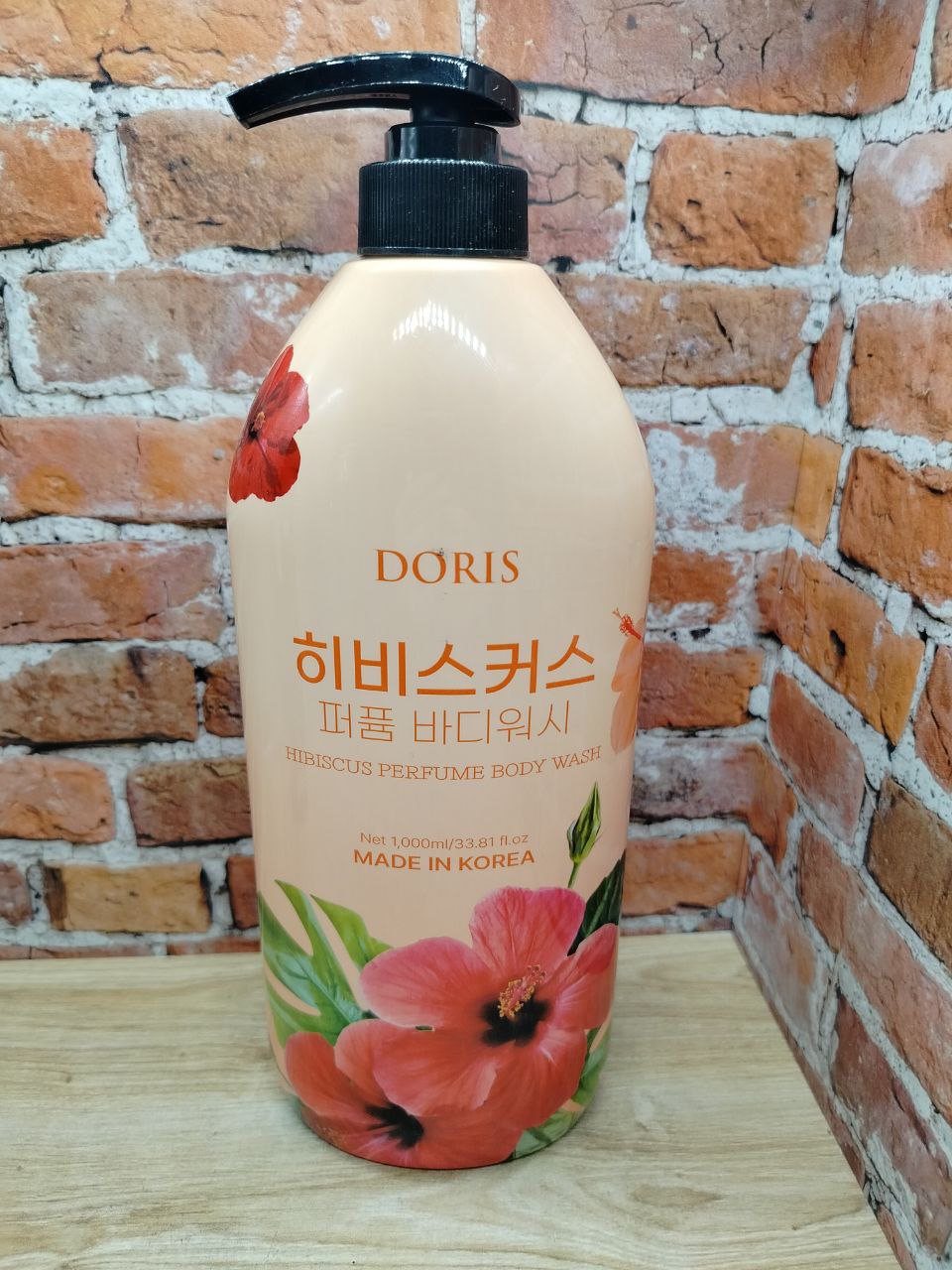 Jigott Doris Perfume Body Wash Hibiscus Гель для душа парфюмированный с экстрактом Гибискуса 1000 мл