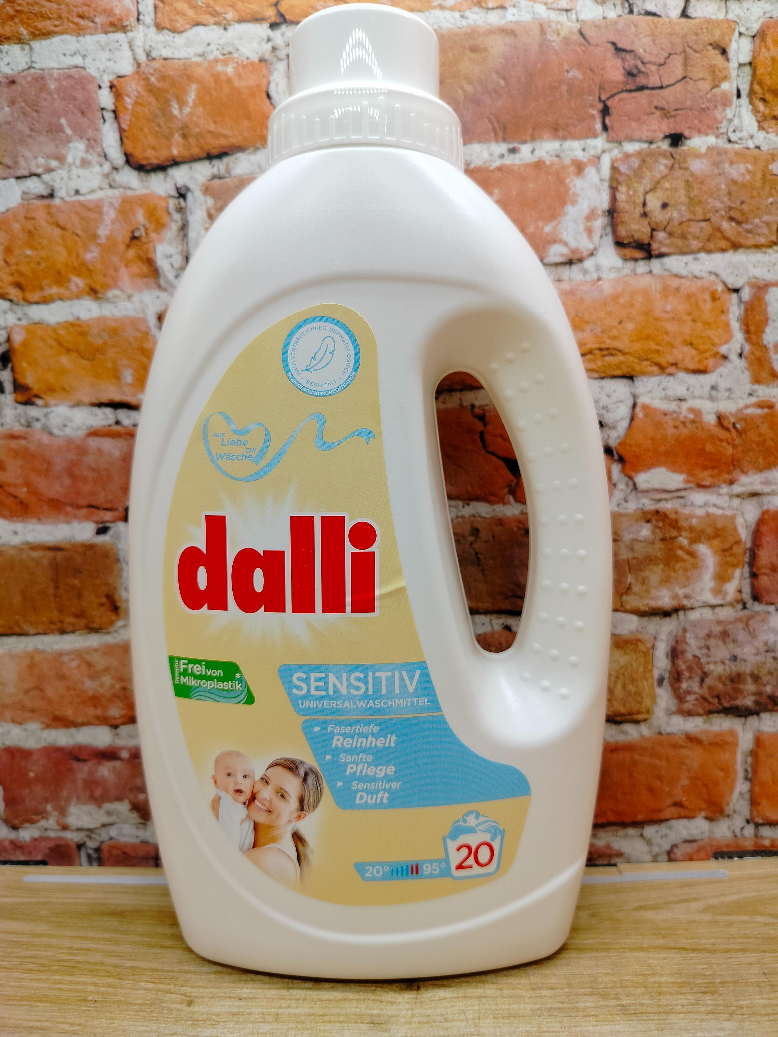 Dalli Sensetive Универсальный концентрированный гель для стирки 1,1 л на 20 стирок