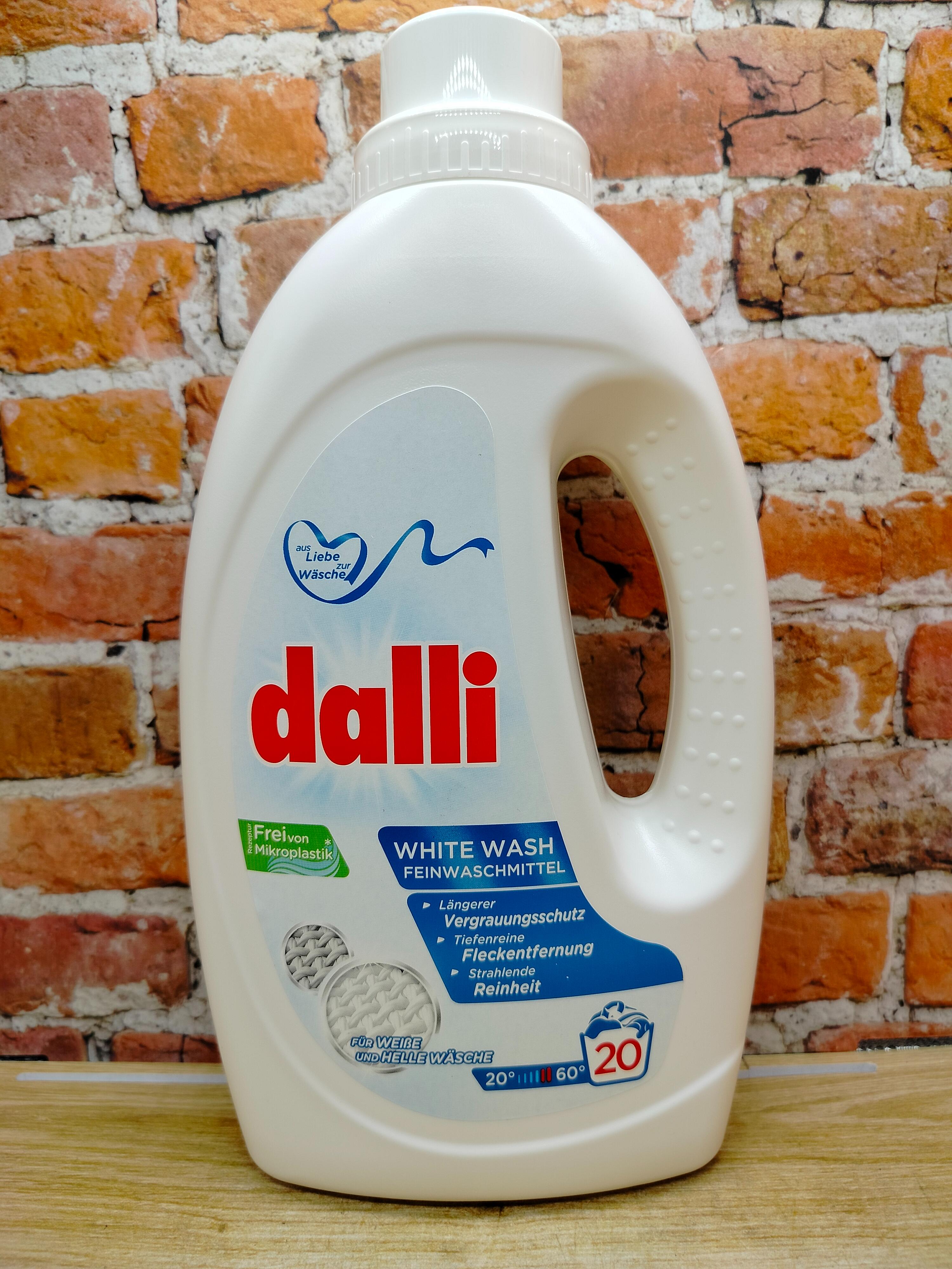 Dalli White Wash Универсальное концентрированное жидкое средство для стирки белого, светлого и тонкого белья 1,1 л на 20 стирок