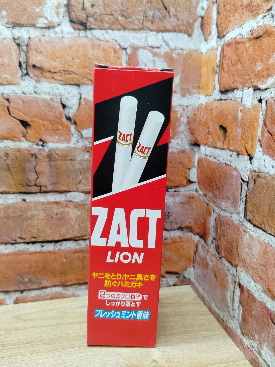 Lion Zact Зубная паста для устранения никотинового налета и запаха табака 150 гр в коробке