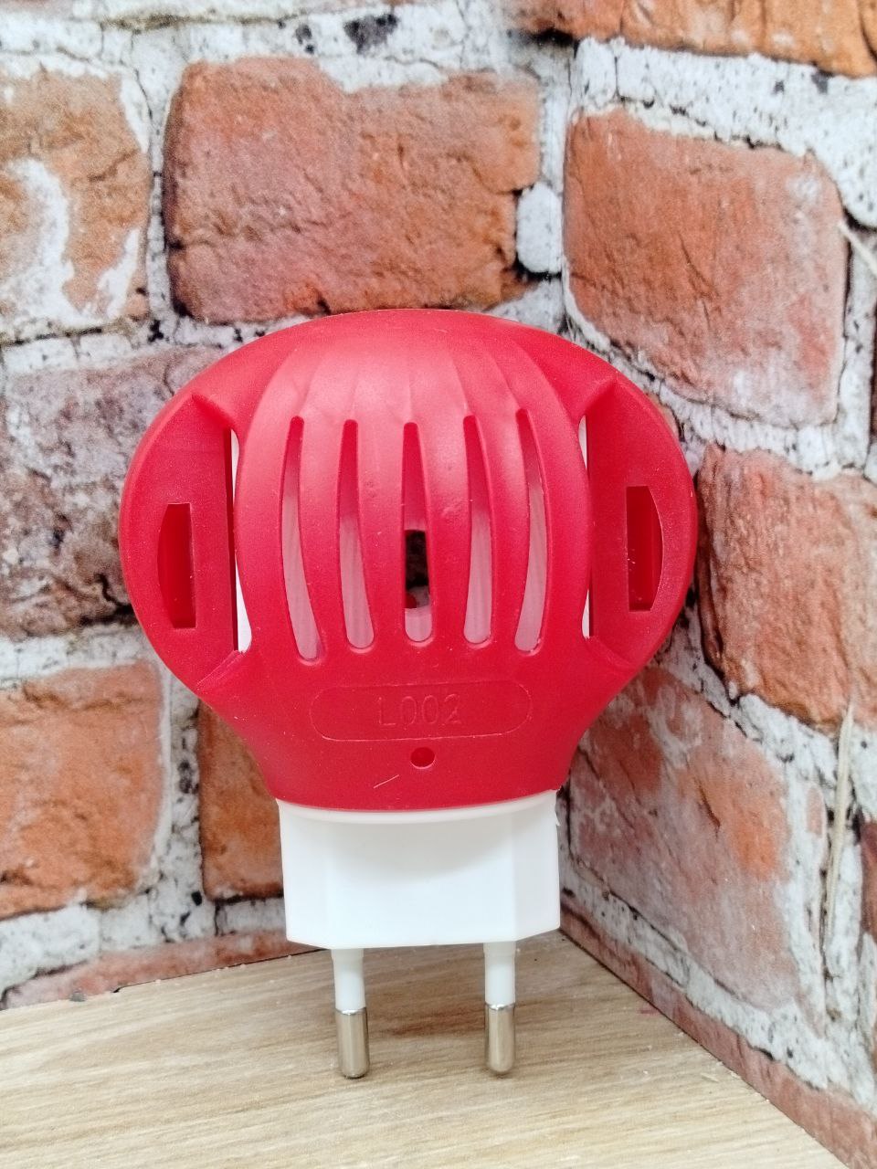 Электрофумигатор универсальный с индикатором
