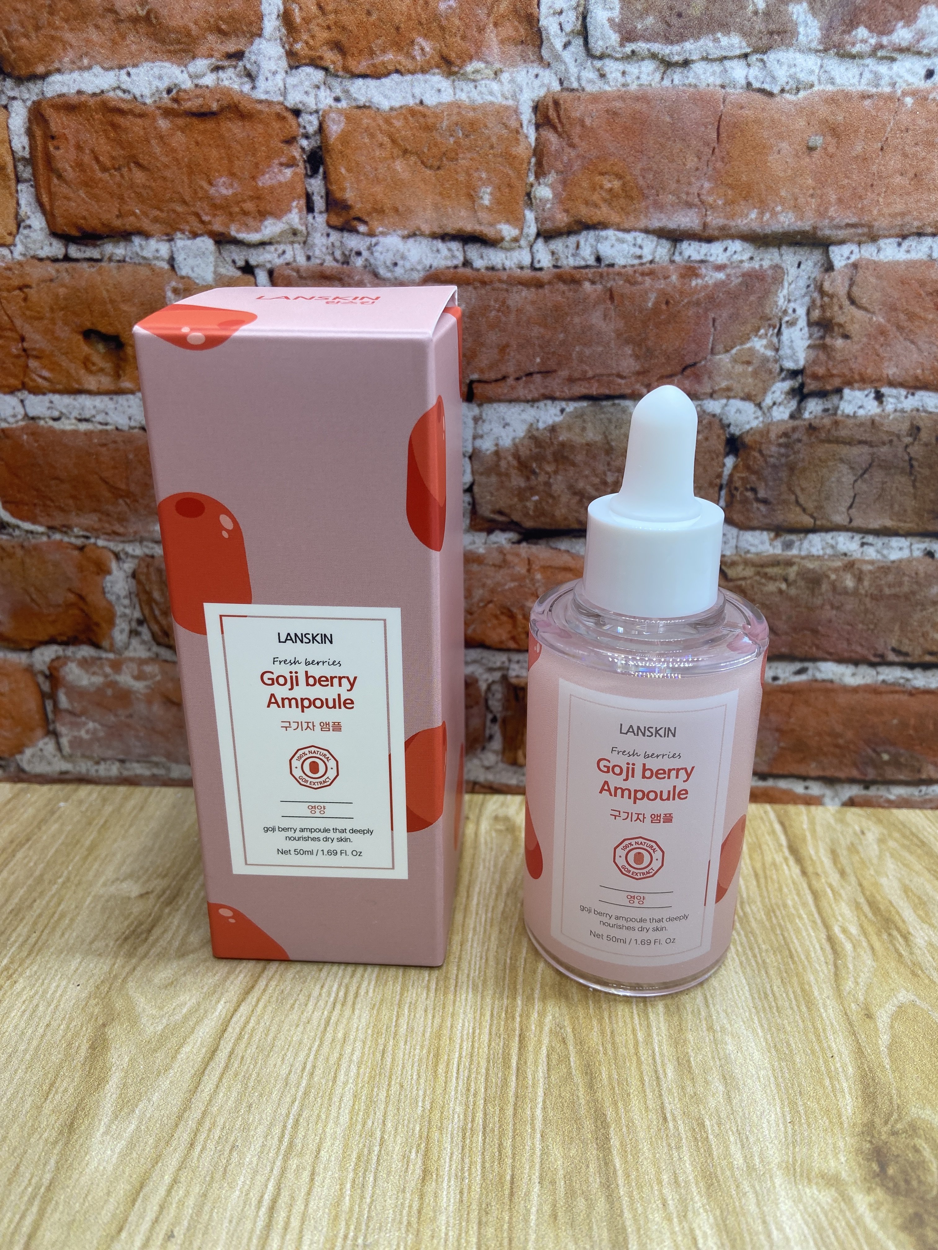 LanSkin Fresh Berries Goji Berry Ampoule Омолаживающая ампульная сыворотка с экстрактом ягод годжи 50 мл