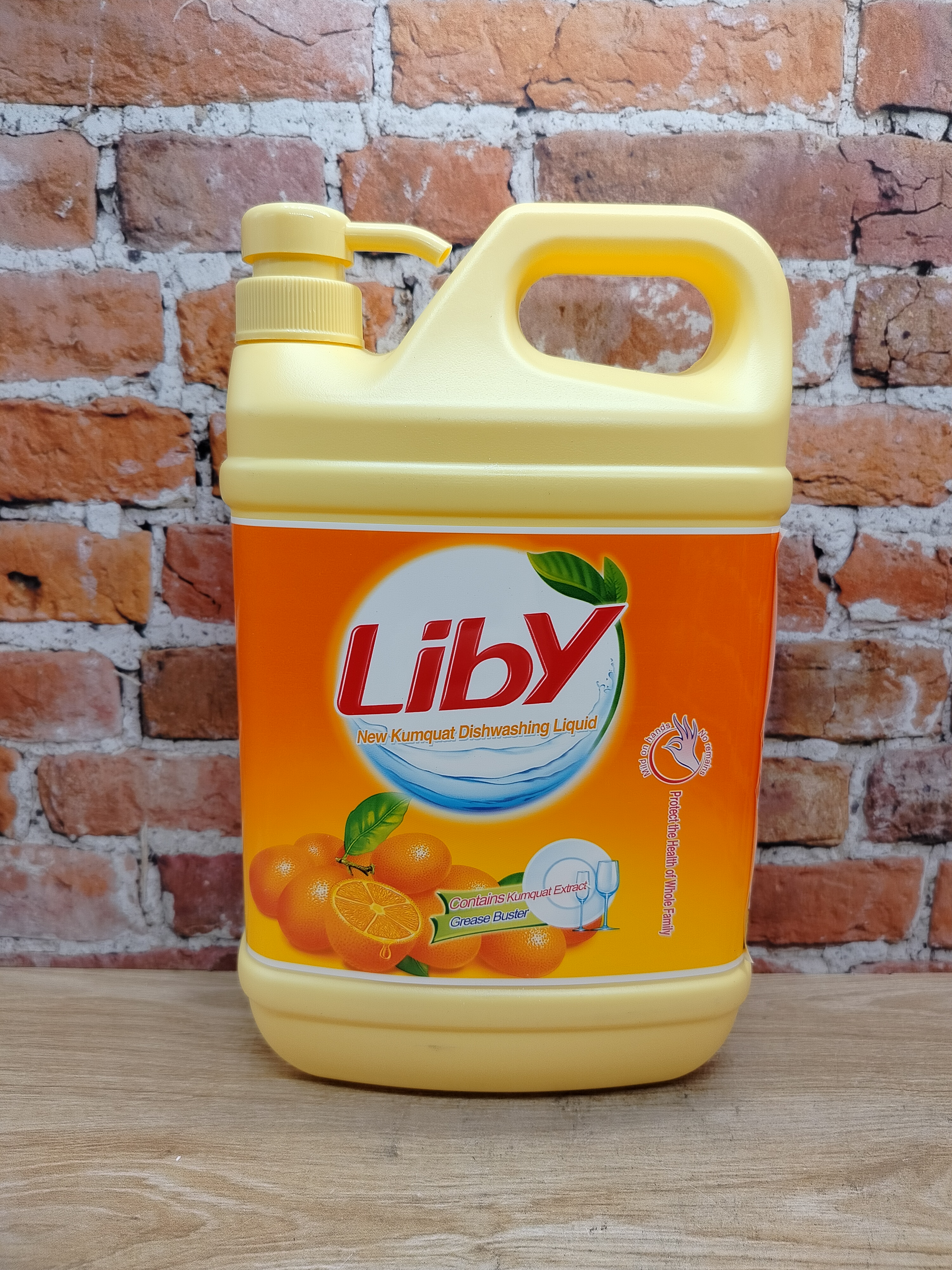 Liby Средство для мытья посуды, овощей и фруктов Апельсин 1,5 кг