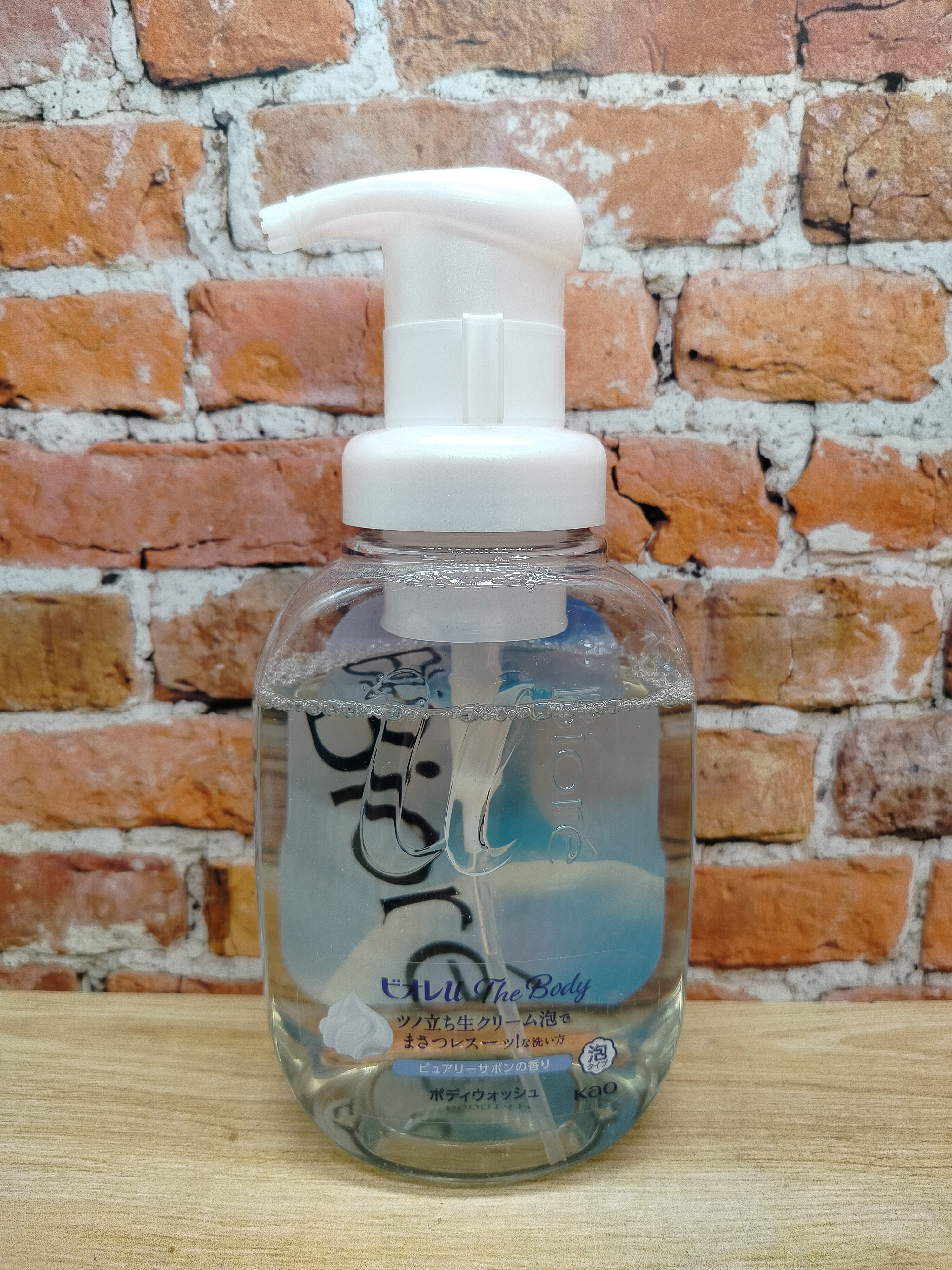 Kao Biore u The Body Foam Pure Savon Мыло-пенка для душа с ароматом Освежающего мыла 540 мл