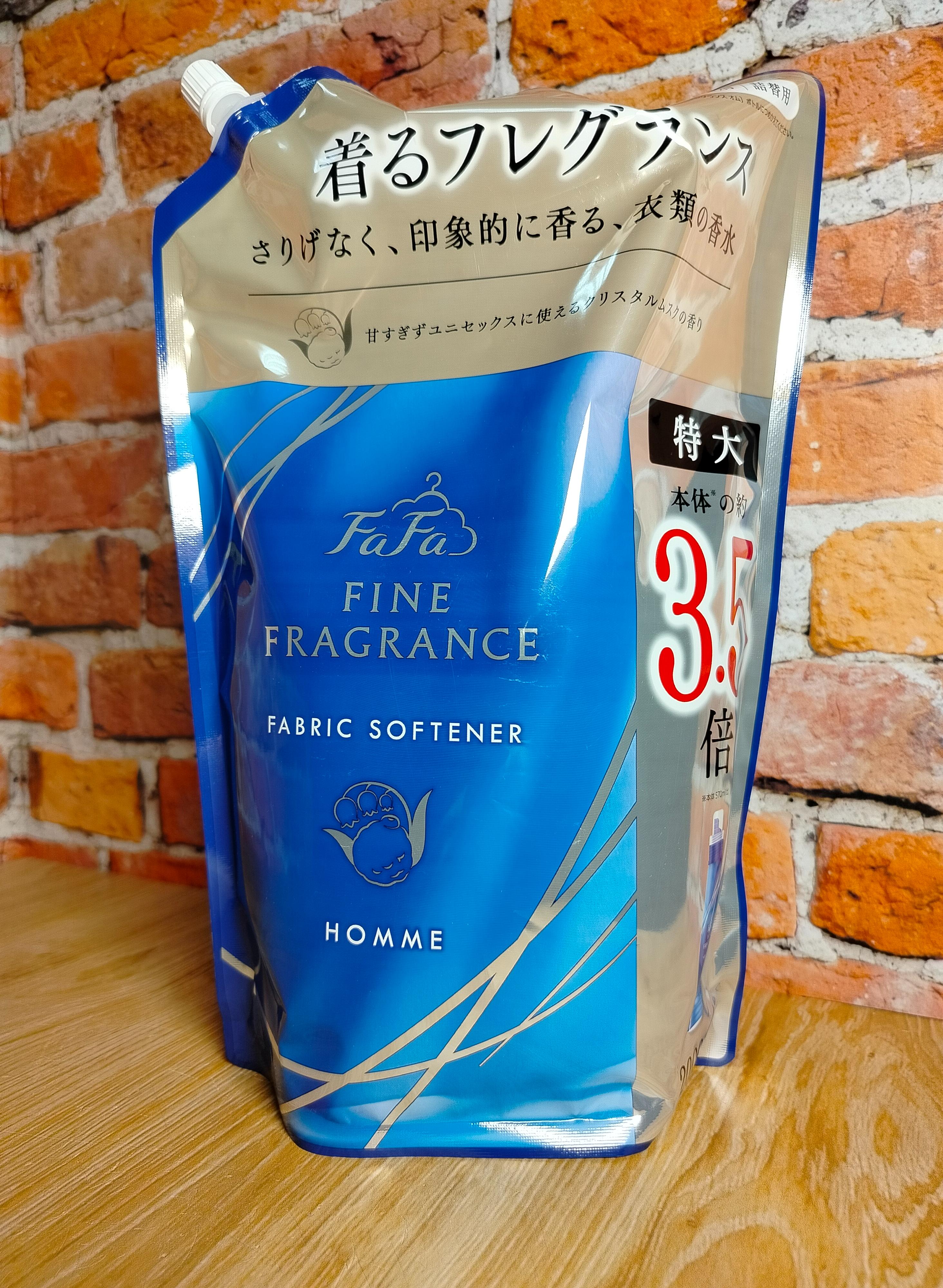 Nissan FaFa Fine Fragrance Homme Кондиционер для белья с ароматом бергамота и ландыша 2000 мл в мягкой упаковке