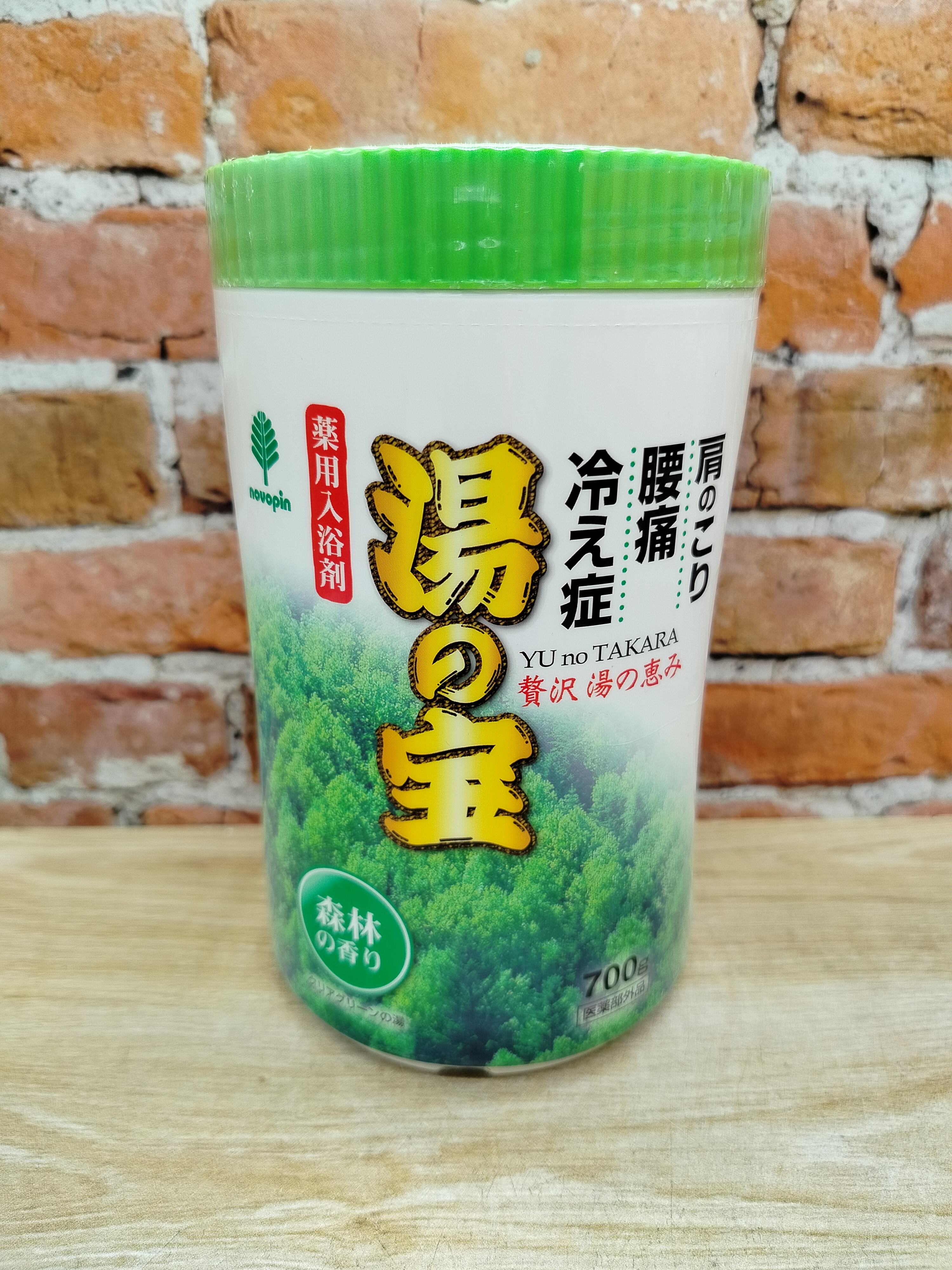 Kiyou Jochugiku You no Takara Соль для ванны с ароматом Леса 700 гр в банке