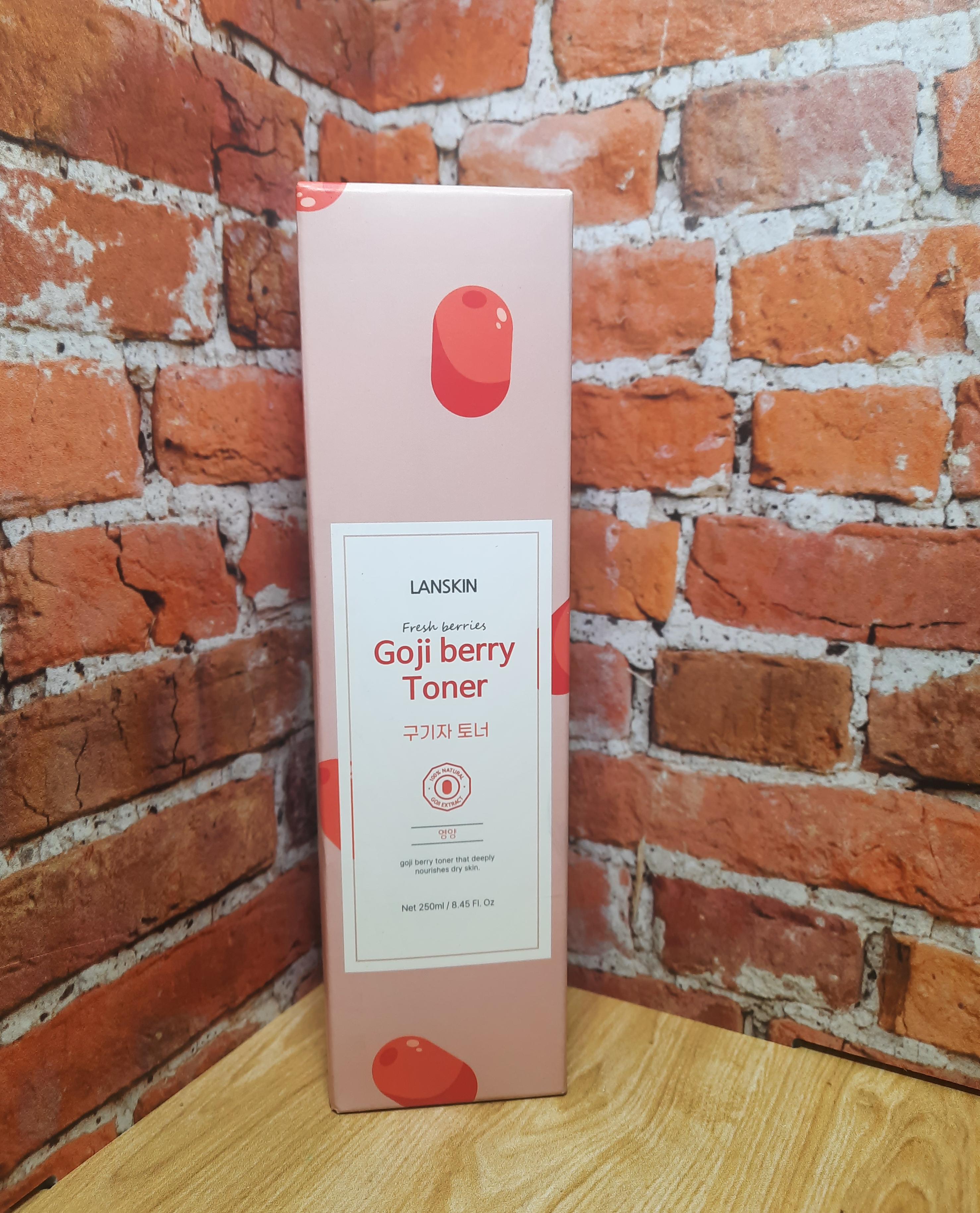 LanSkin Fresh Berries Toner Goji Berry Омолаживающий тонер для лица с экстрактом ягод годжи 250 мл
