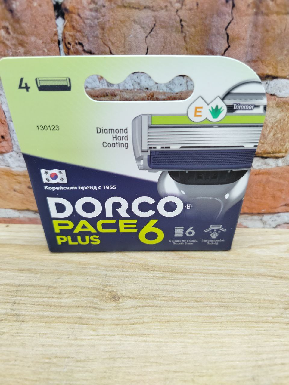 Dorco PACE 6 Plus Сменные кассеты с триммером для бритвенной системы 4 шт