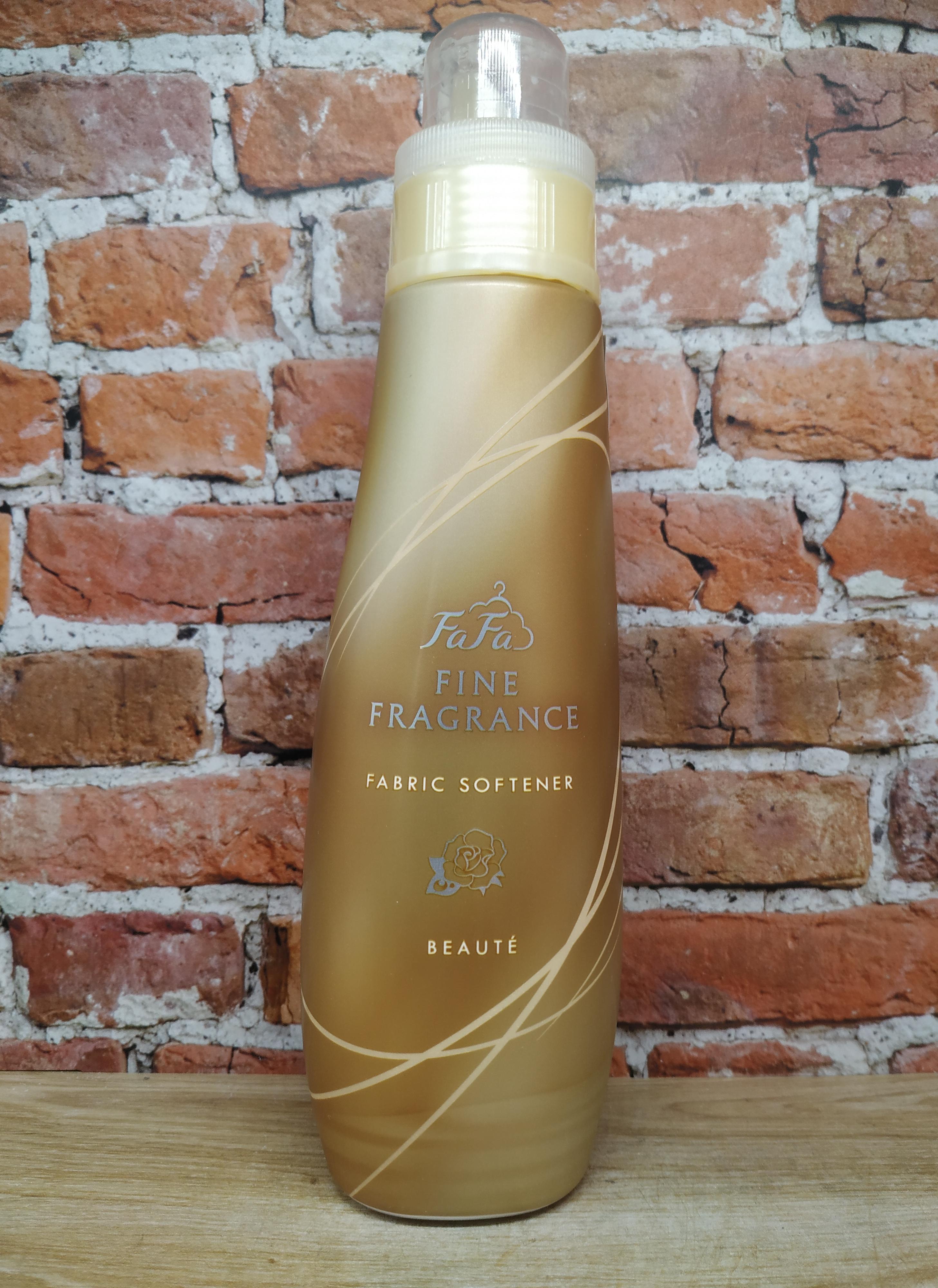 Nissan Fafa Fine Fragrance Beaute Кондиционер для белья с ароматом персика, розы и жасмина 570 мл