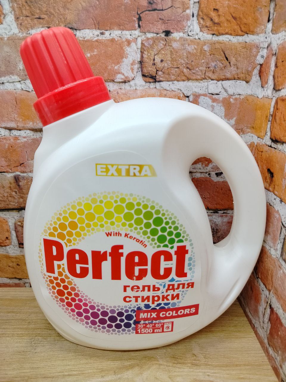 Aromika Perfect Mix Color Гель для стирки цветных вещей с кератином 1500 мл