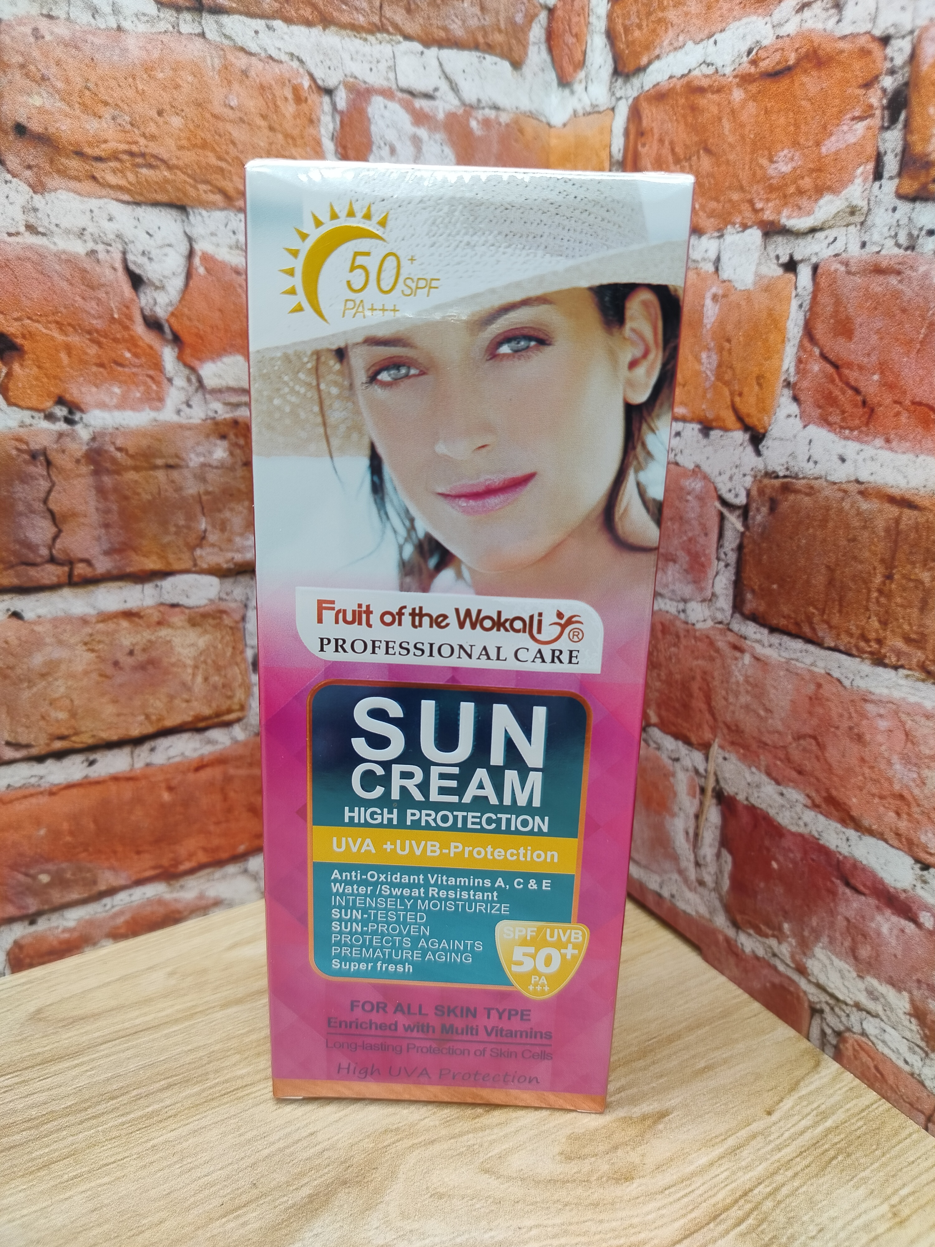 Fruit Of The Wokali UVB+UVA SPF 50+ PA+++ Крем солнцезащитный водостойкий 130 мл