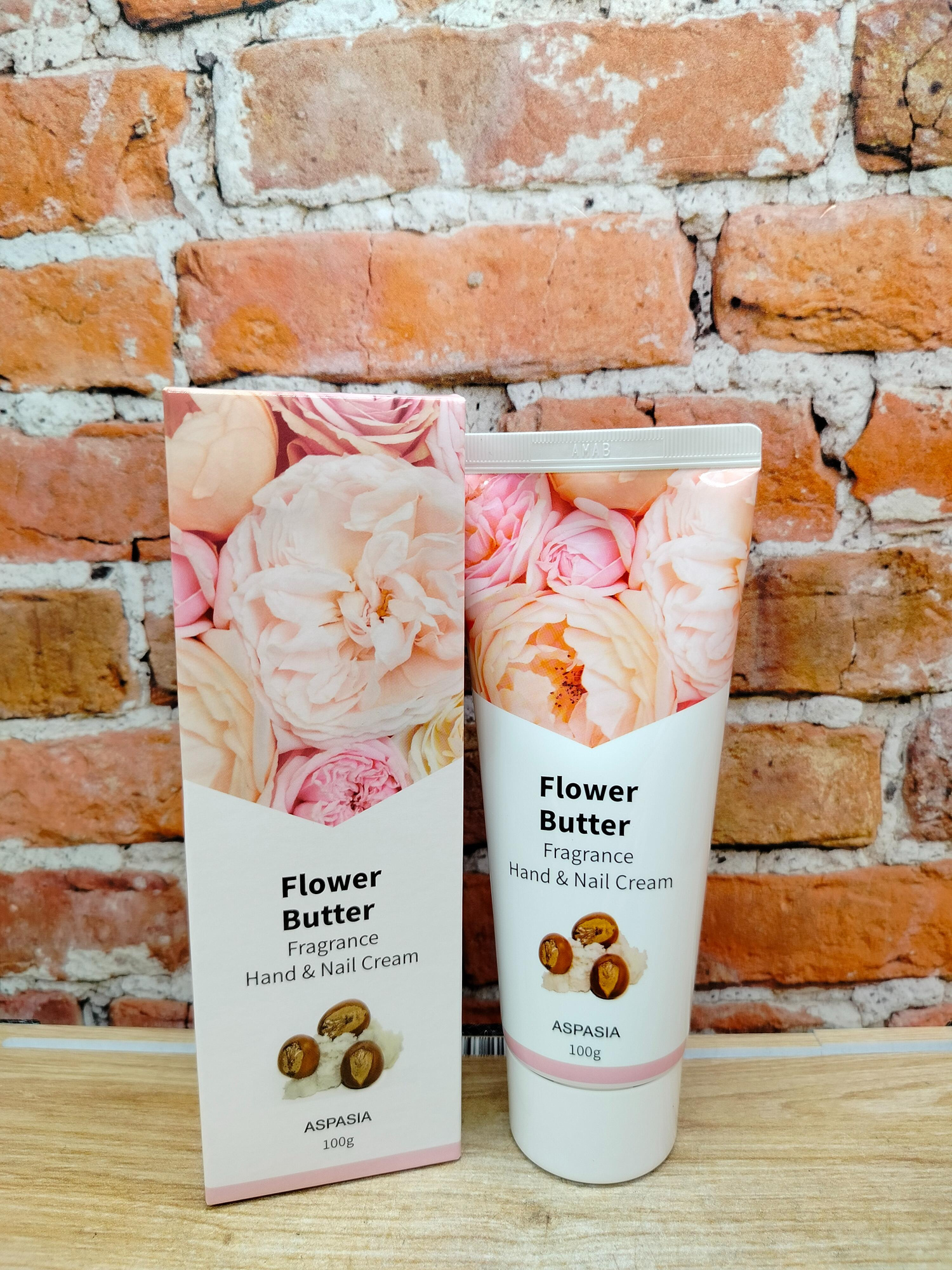 Aspasia Fragrance Hand & Nail Cream Flower Butter Крем для рук и ногтей парфюмированный Цветы 100 гр